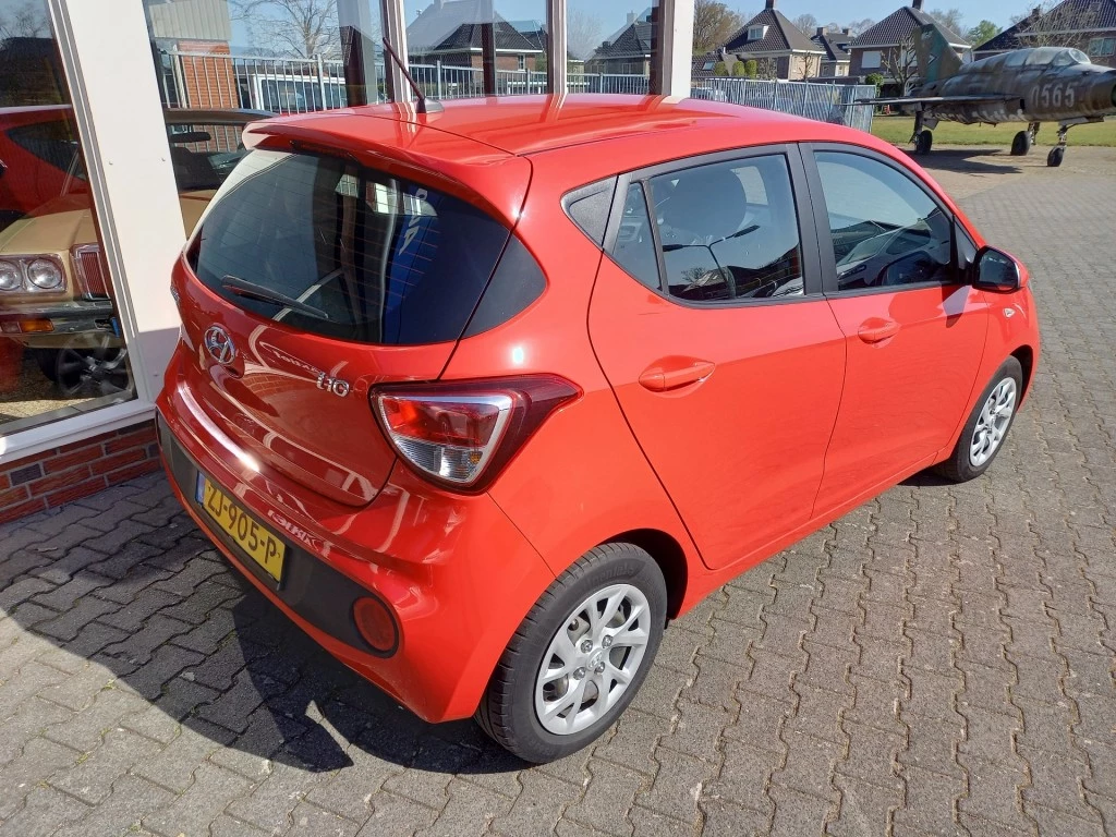 Hoofdafbeelding Hyundai i10
