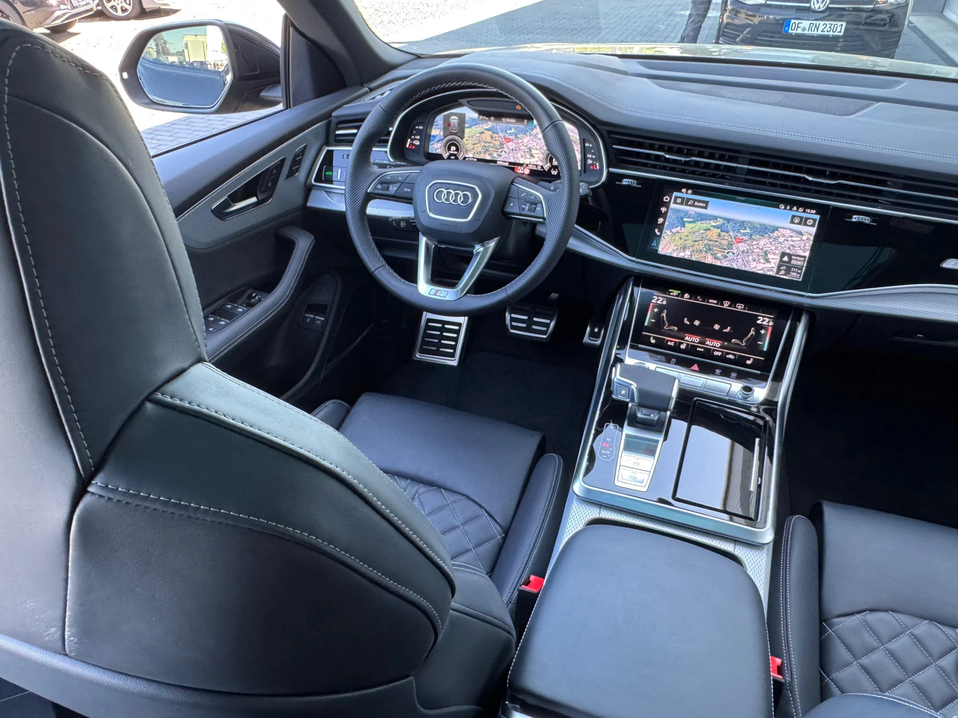 Hoofdafbeelding Audi Q8