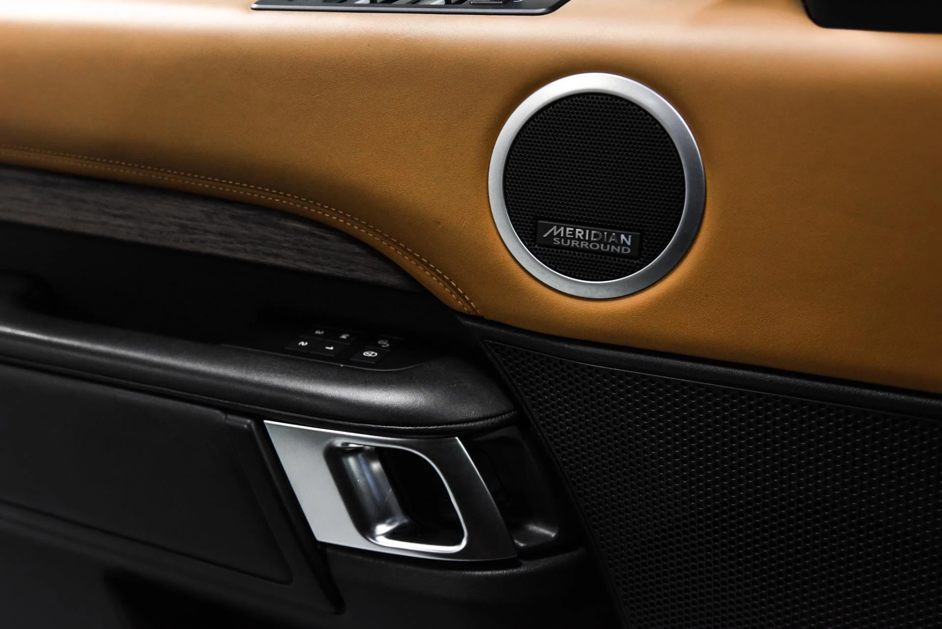 Hoofdafbeelding Land Rover Discovery