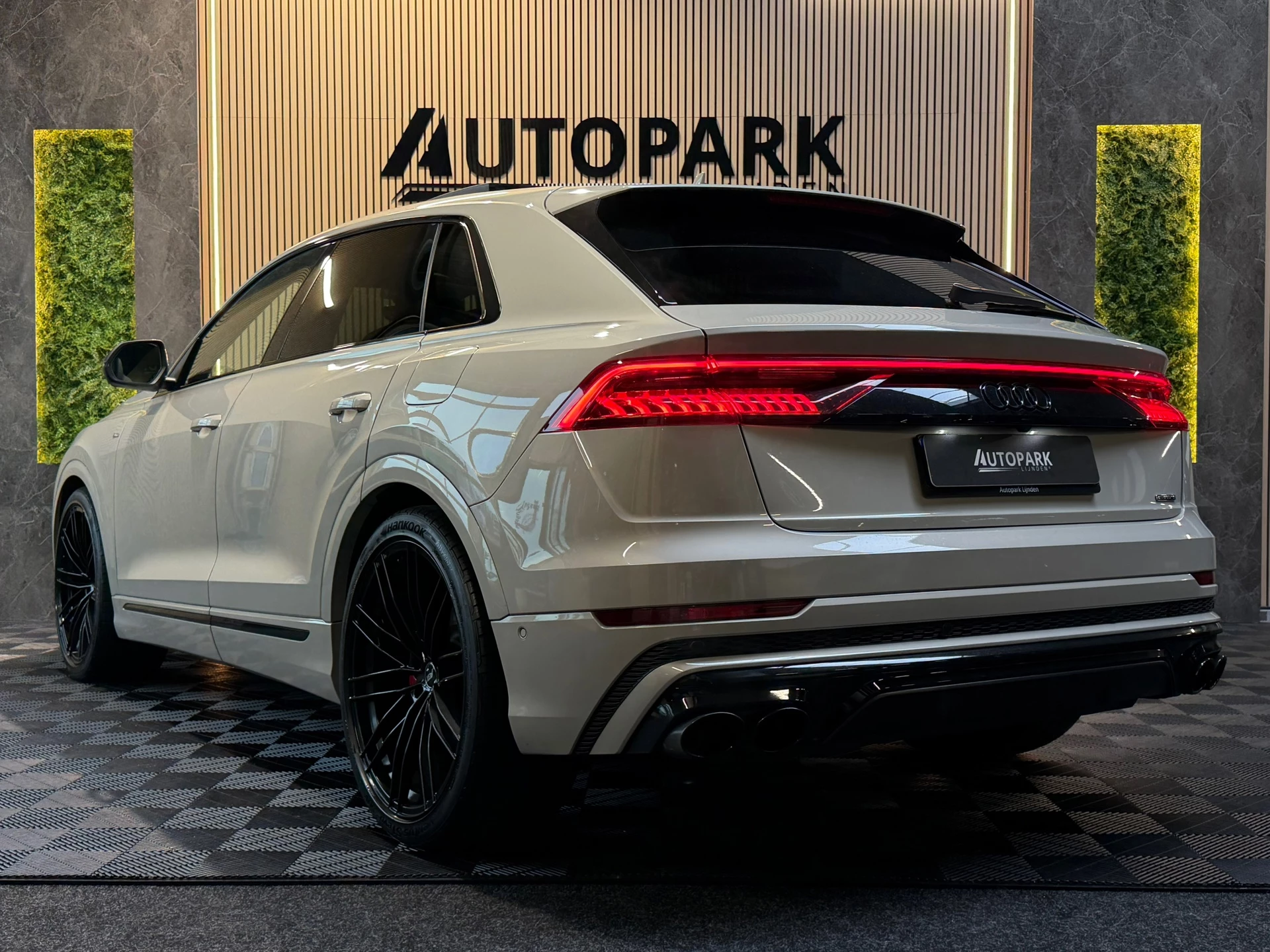 Hoofdafbeelding Audi Q8
