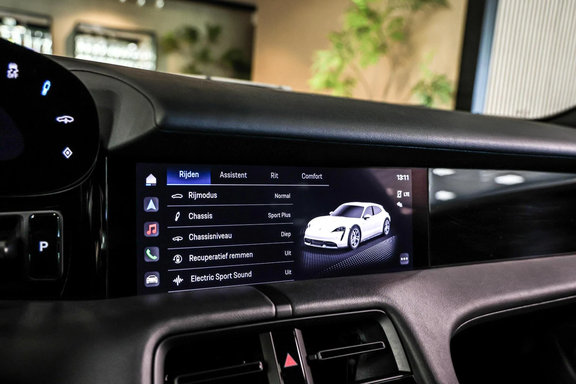 Hoofdafbeelding Porsche Taycan