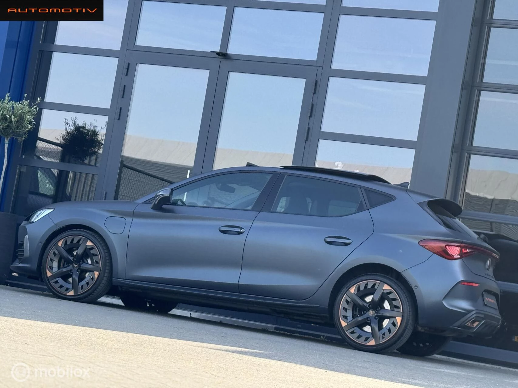 Hoofdafbeelding CUPRA Leon