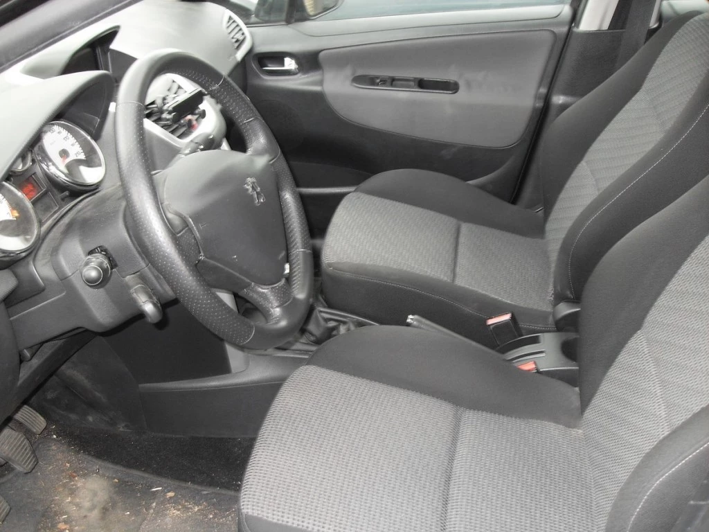 Hoofdafbeelding Peugeot 207