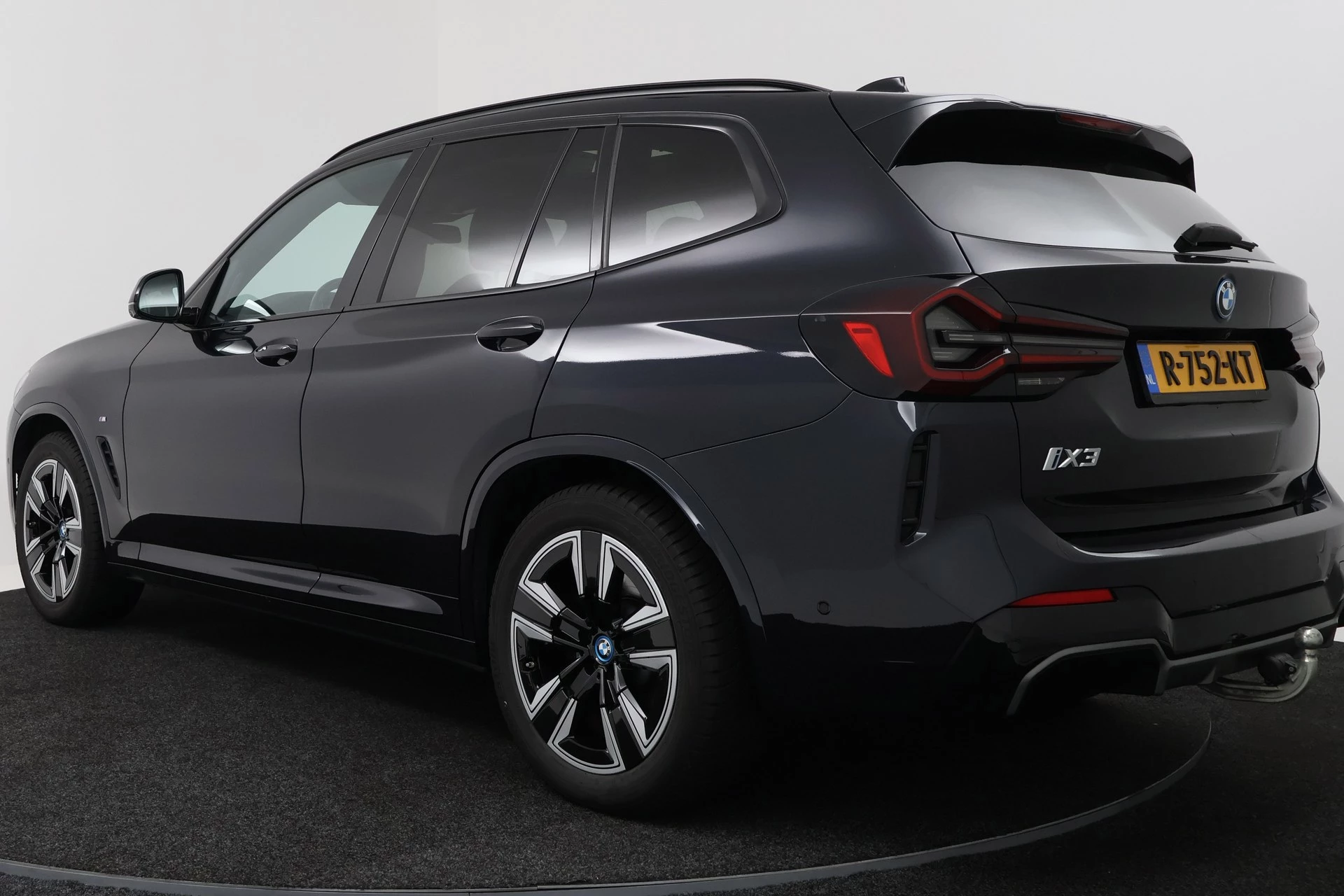 Hoofdafbeelding BMW iX3