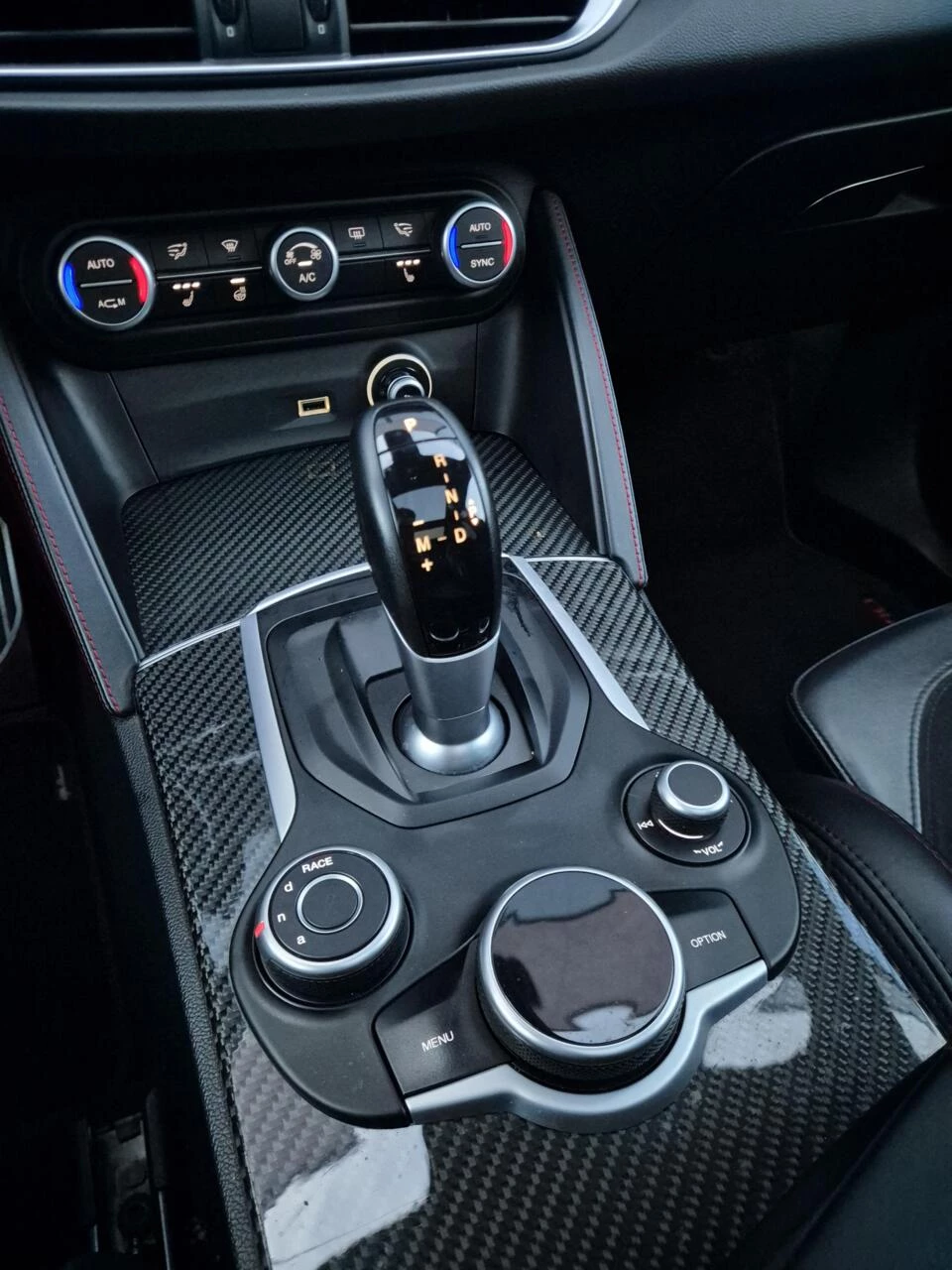 Hoofdafbeelding Alfa Romeo Stelvio