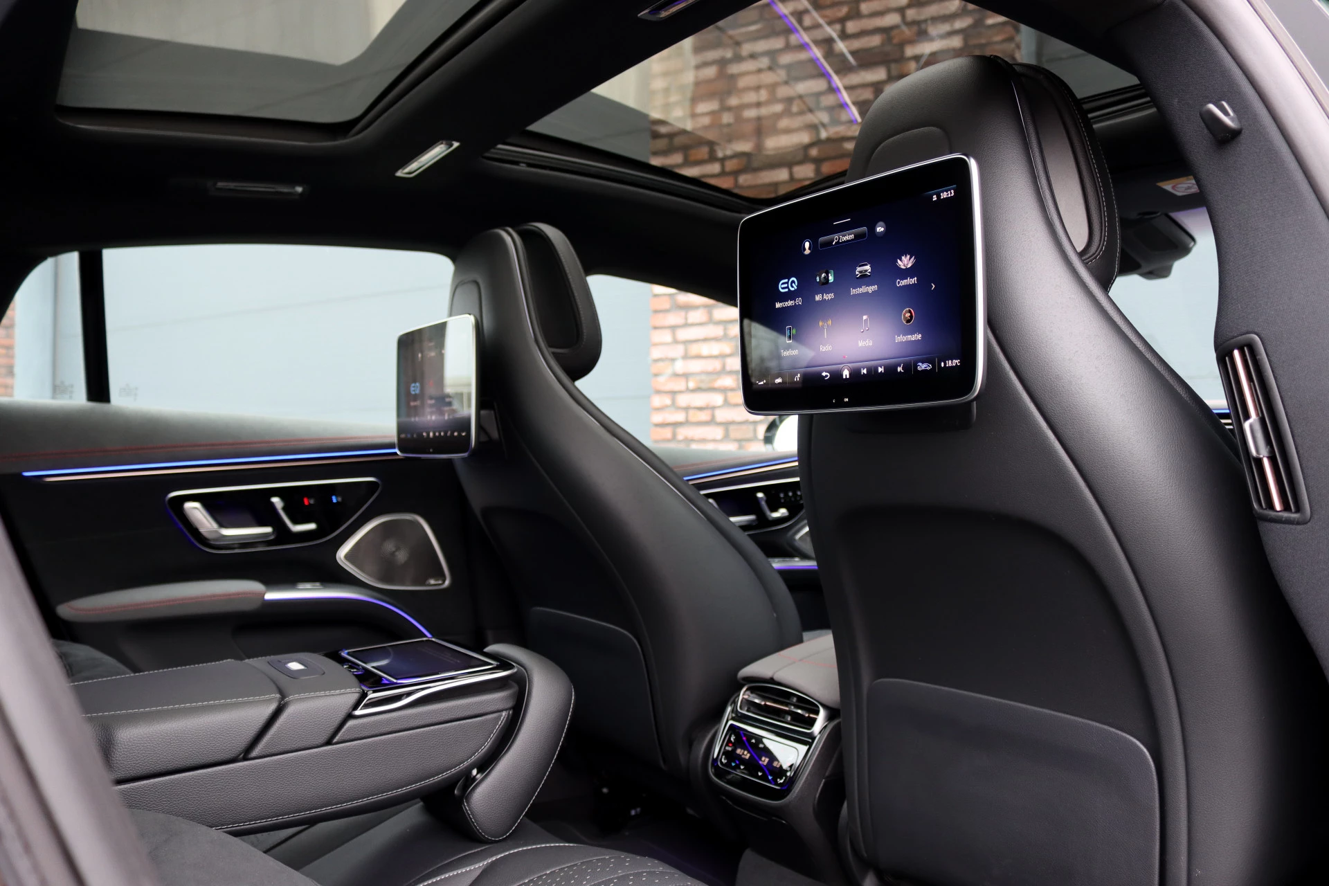 Hoofdafbeelding Mercedes-Benz EQS