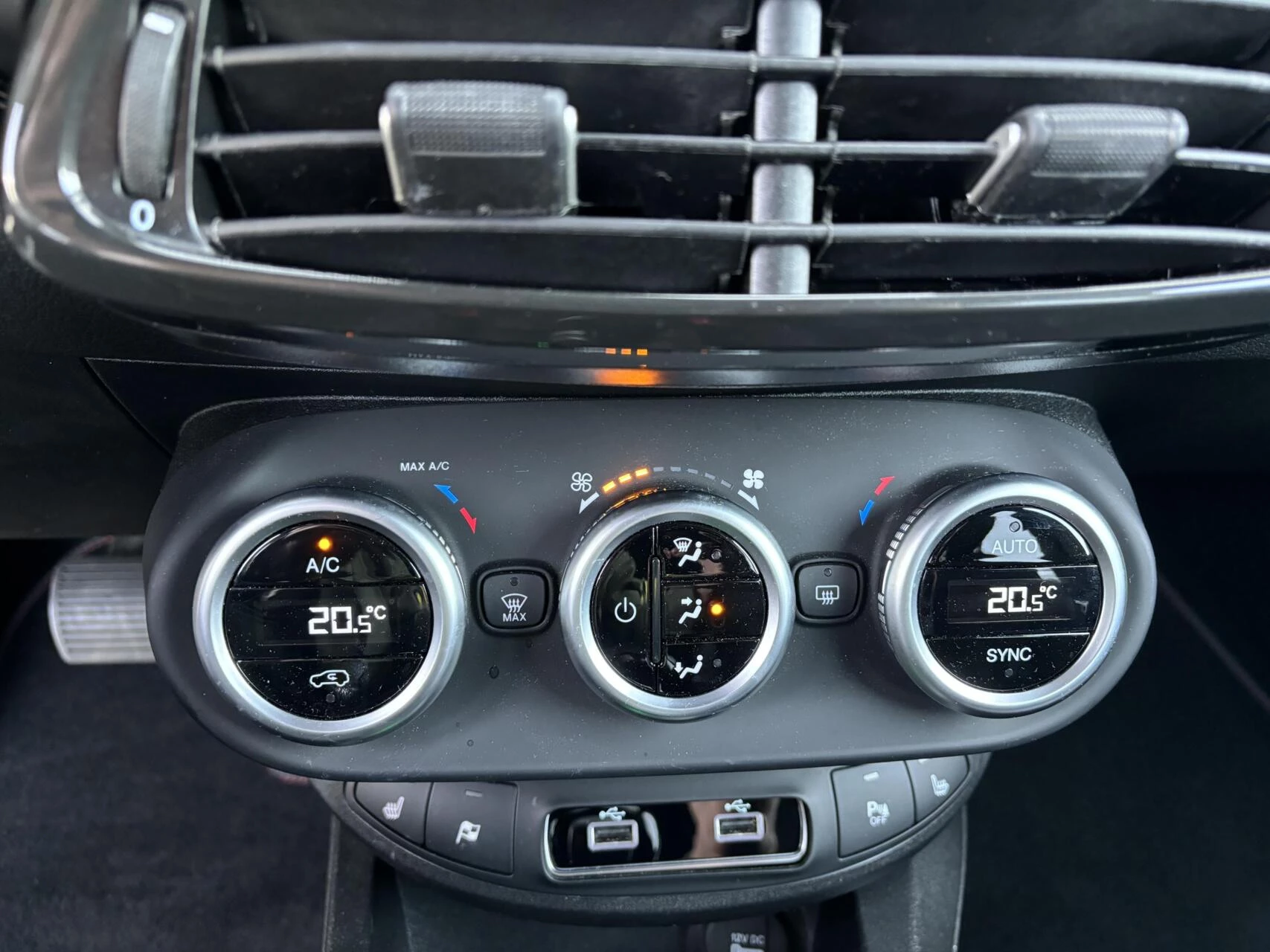 Hoofdafbeelding Fiat 500X