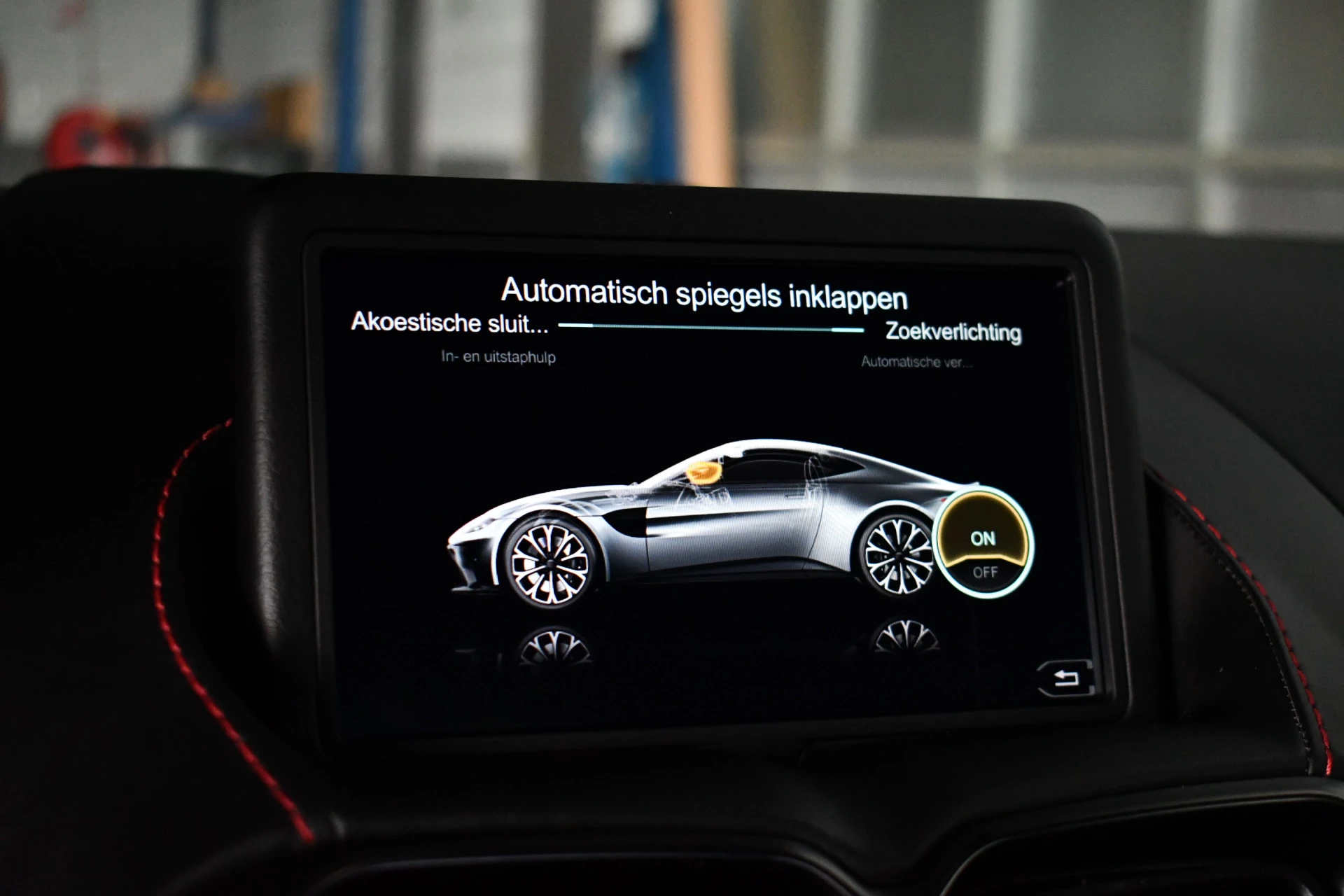 Hoofdafbeelding Aston Martin V8 Vantage