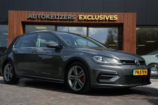 Volkswagen Golf 1.4 TSI Highline R Line Digitale dash Hillhold Adaptive cruise Parkeersensoren voor + achter