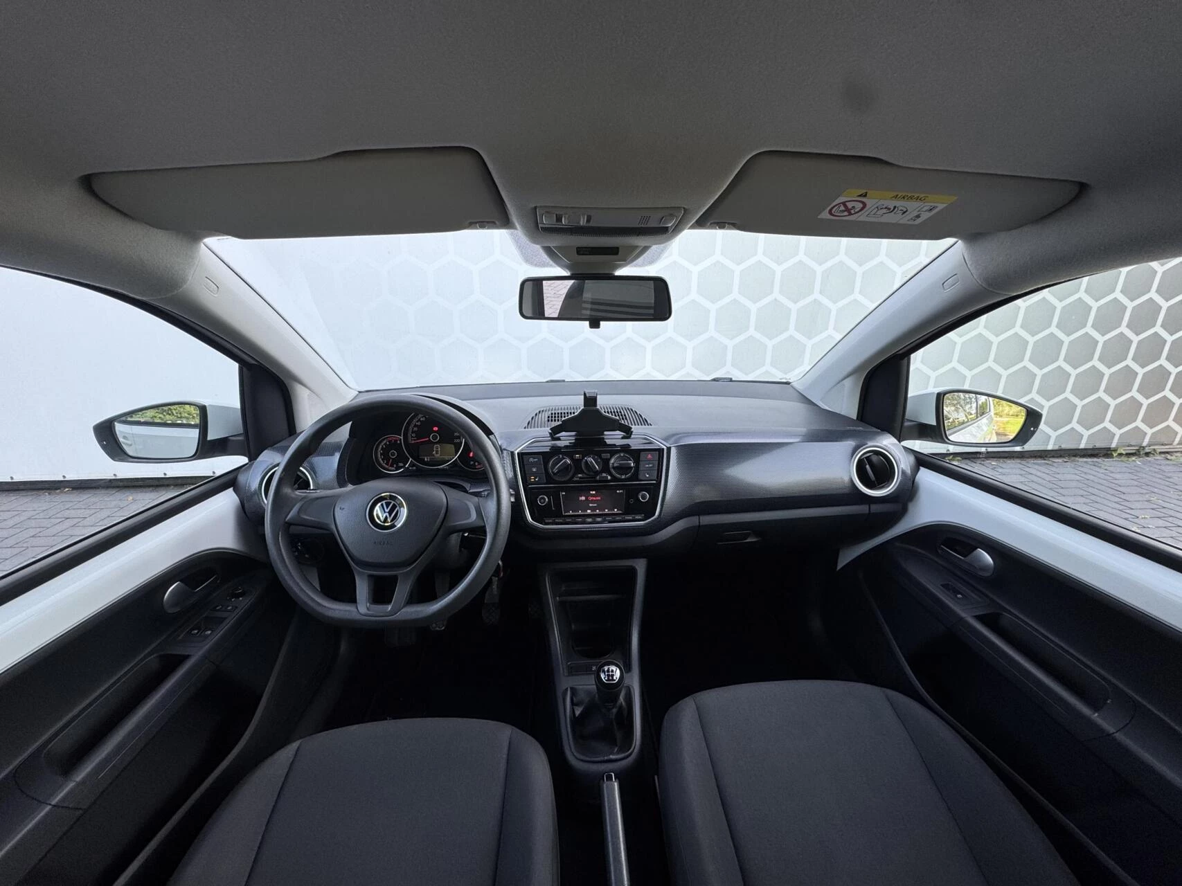 Hoofdafbeelding Volkswagen up!