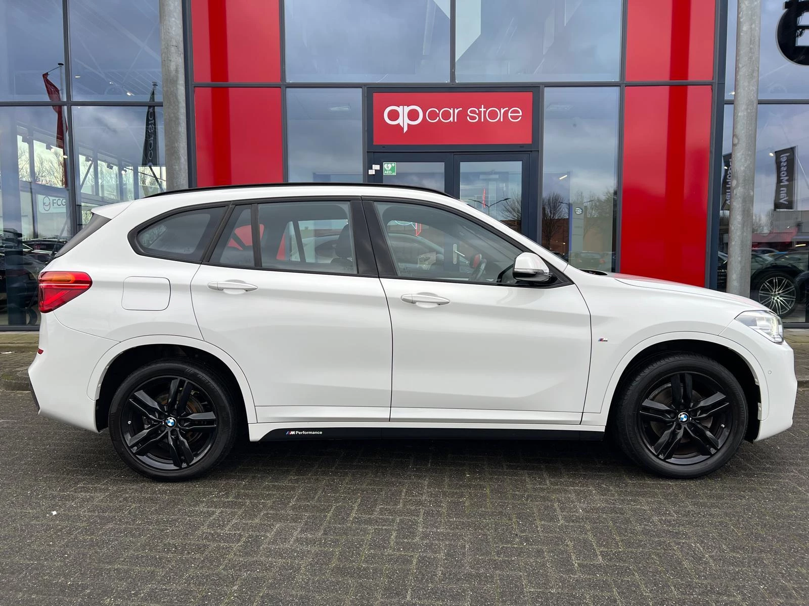 Hoofdafbeelding BMW X1