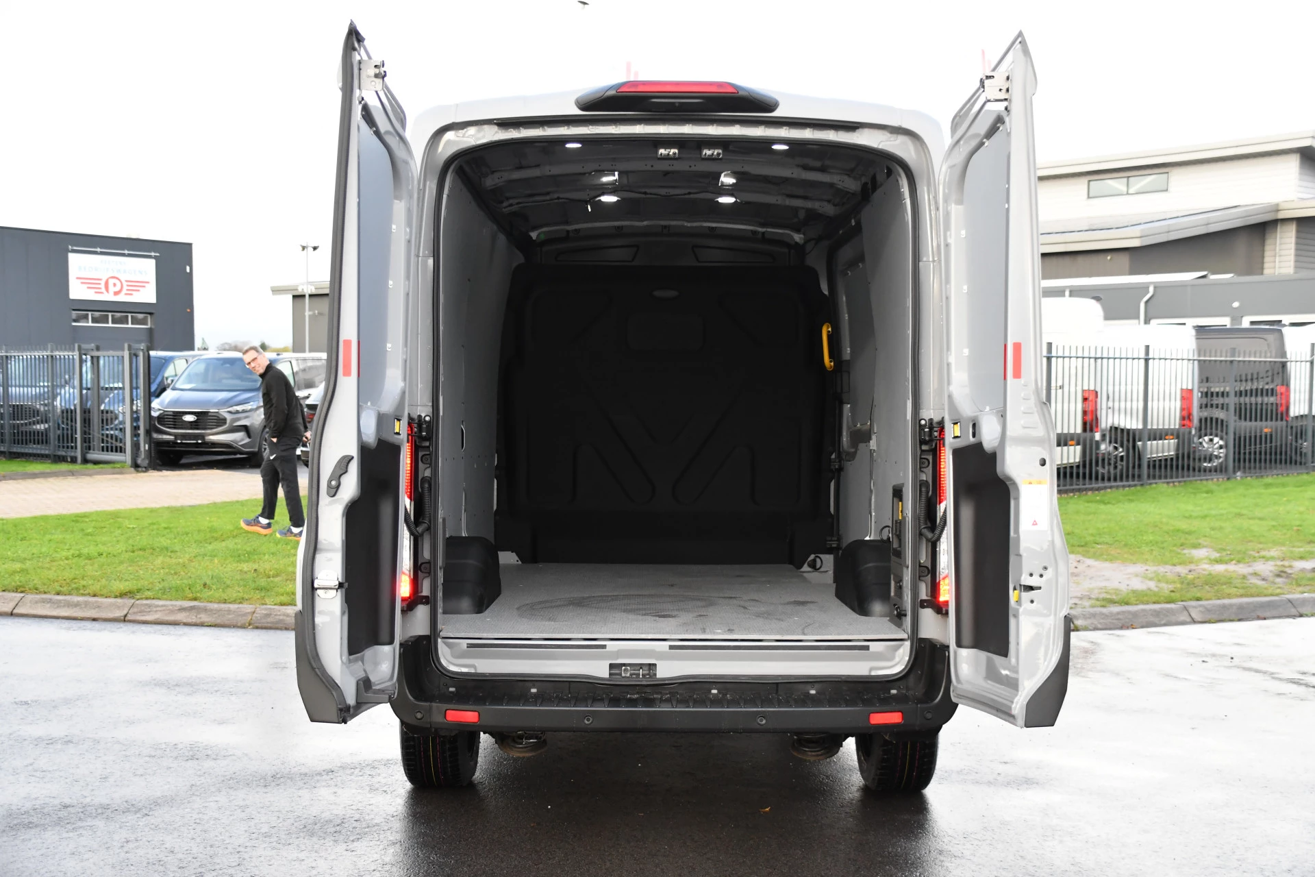 Hoofdafbeelding Ford E-Transit