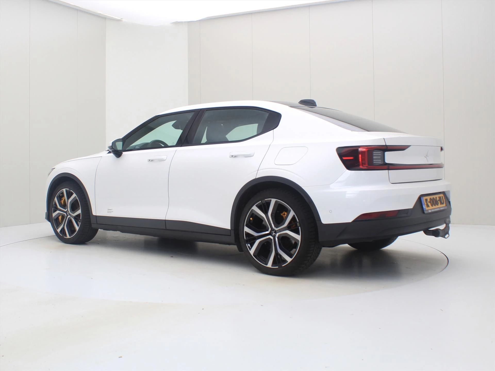 Hoofdafbeelding Polestar 2