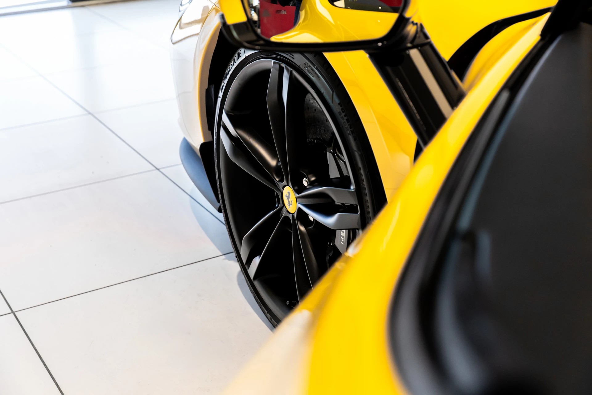Hoofdafbeelding Ferrari 296