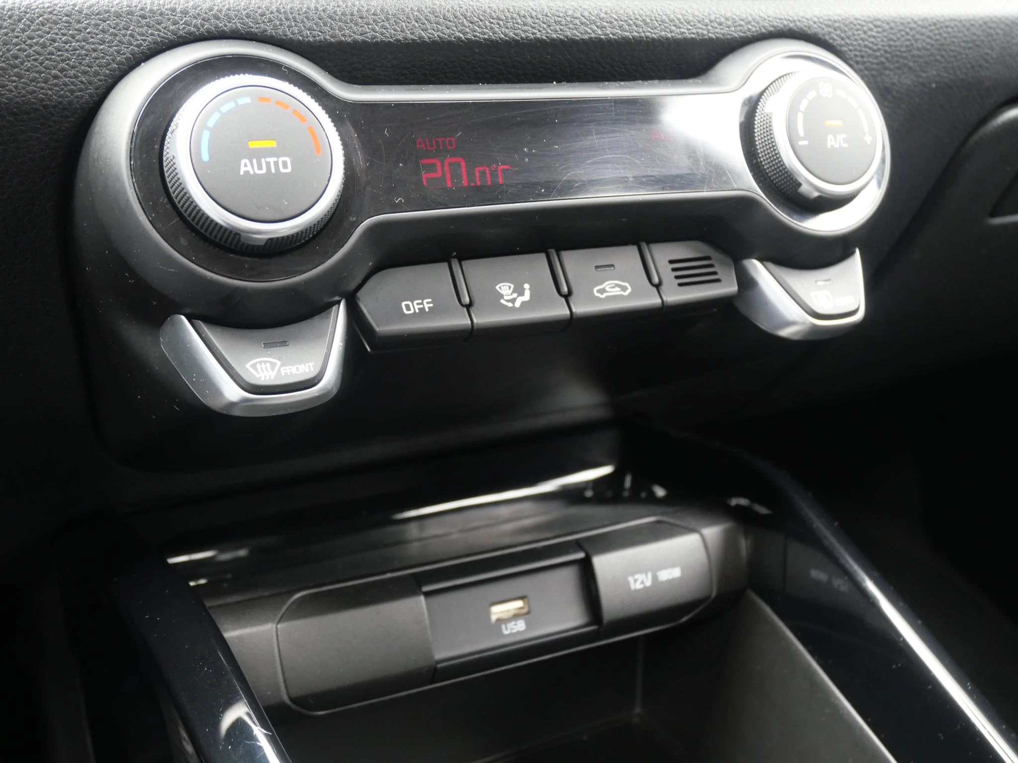 Hoofdafbeelding Kia Stonic