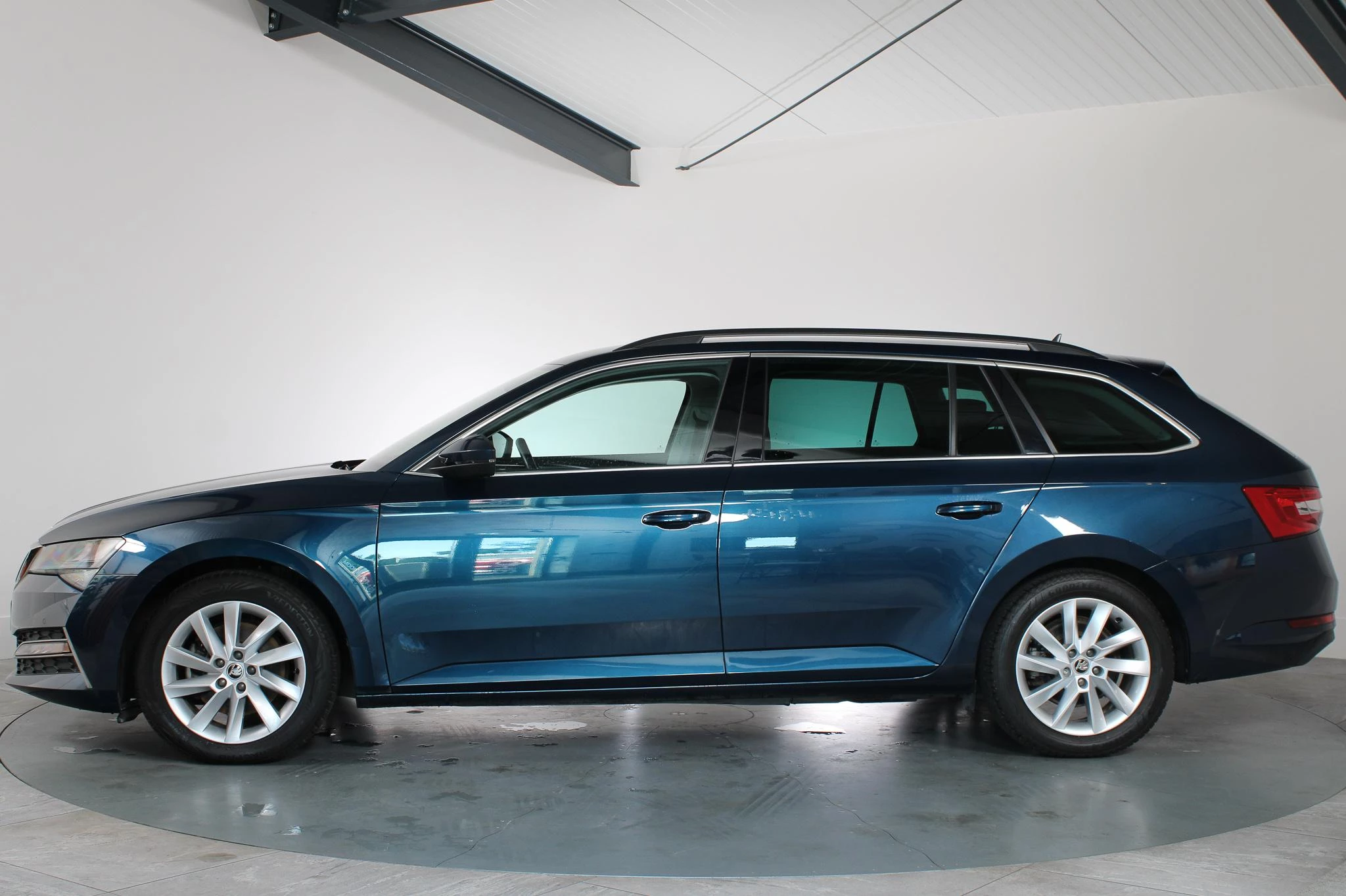 Hoofdafbeelding Škoda Superb
