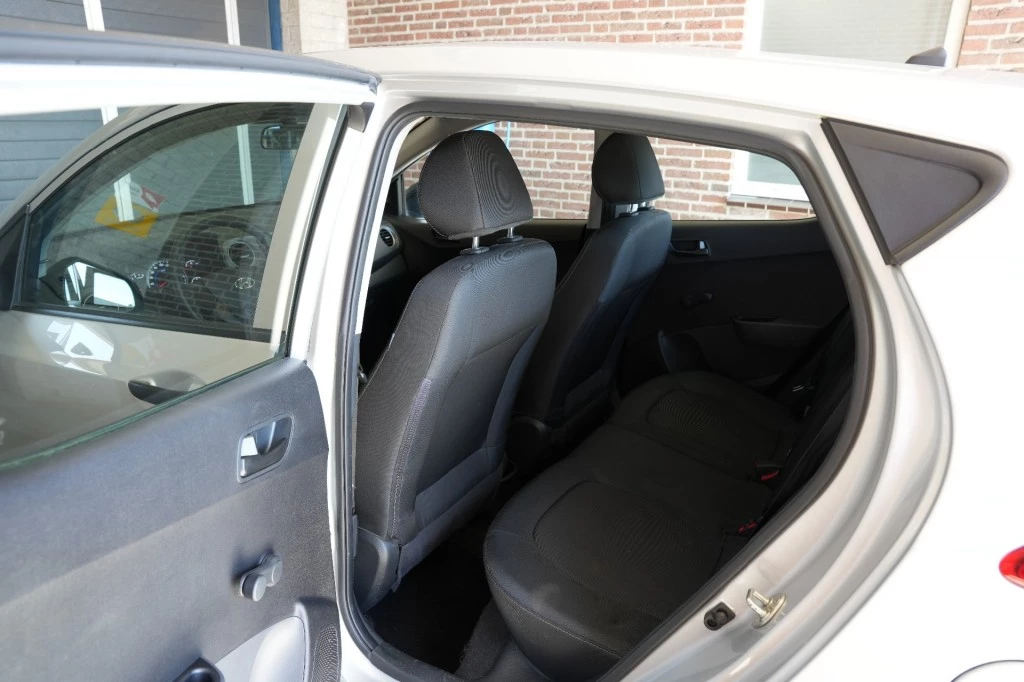 Hoofdafbeelding Hyundai i10