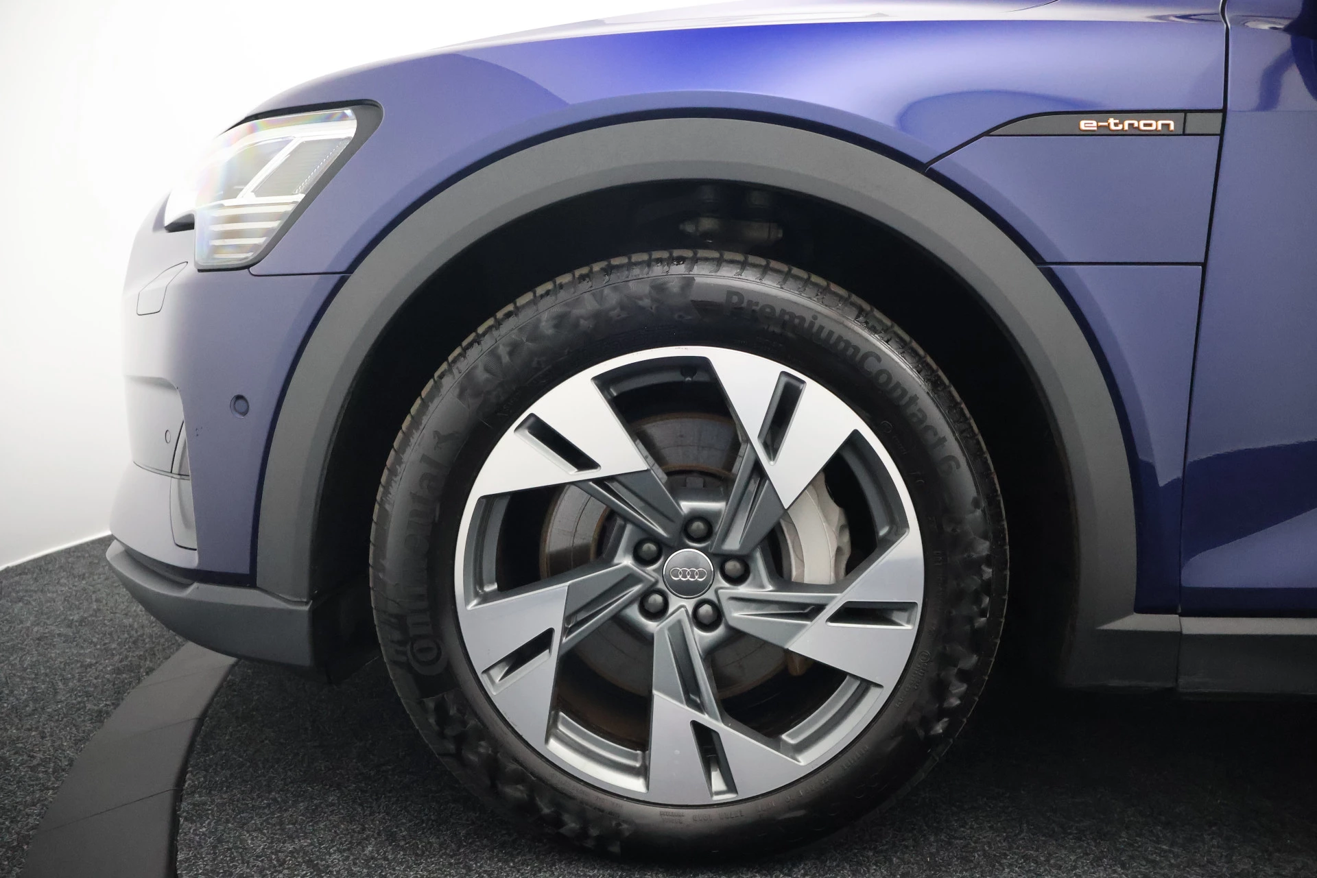 Hoofdafbeelding Audi e-tron