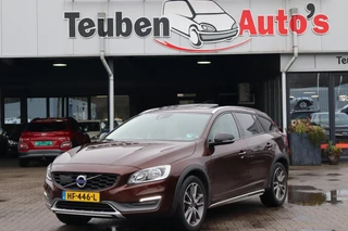 Volvo V60 Cross Country 2.0 D3 Summum Business Lederen interieur, Schuif- kanteldak, Cruise control, Navigatie, Voorstoelen en achterbank verwarmbaar