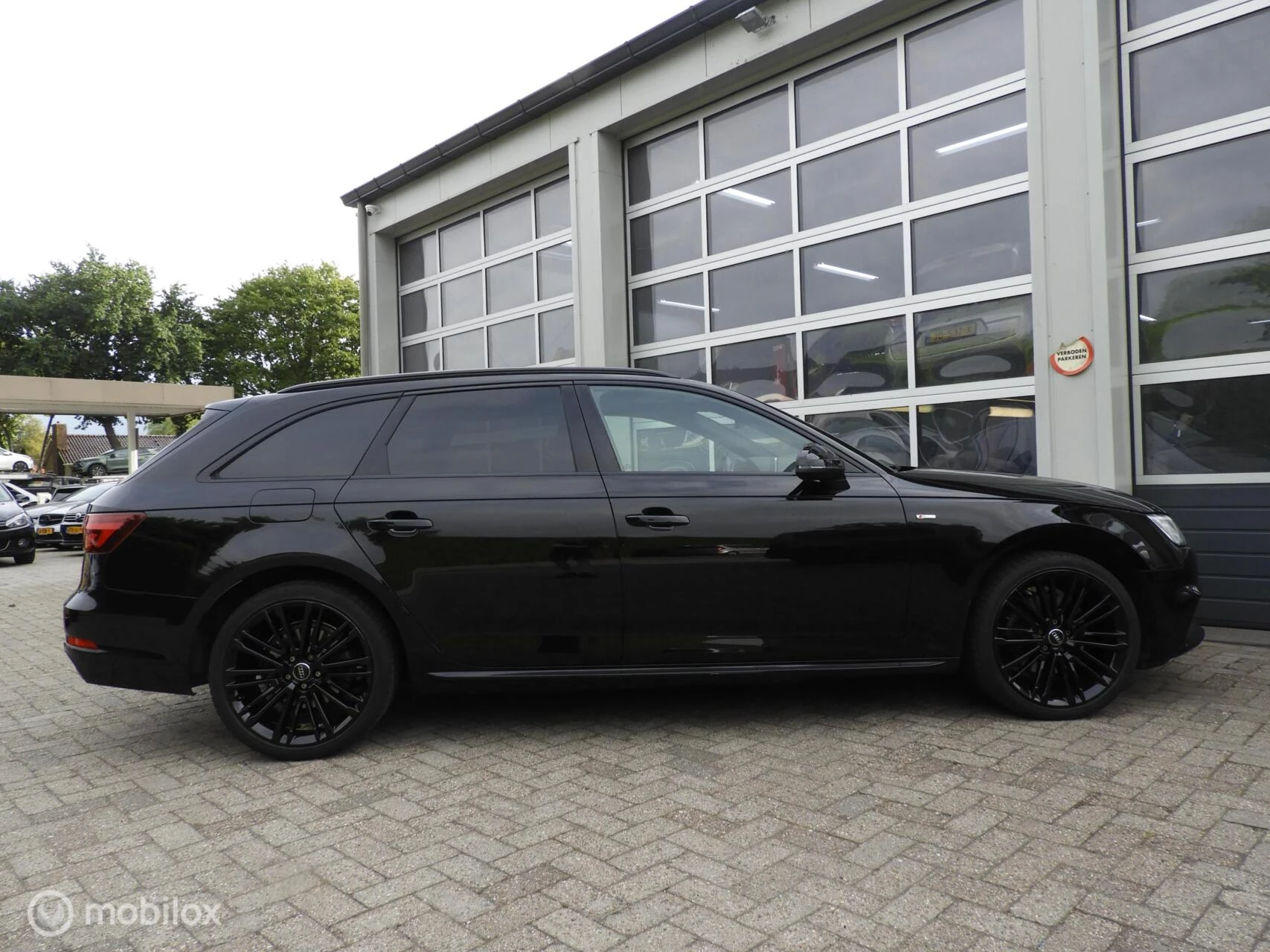 Hoofdafbeelding Audi A4