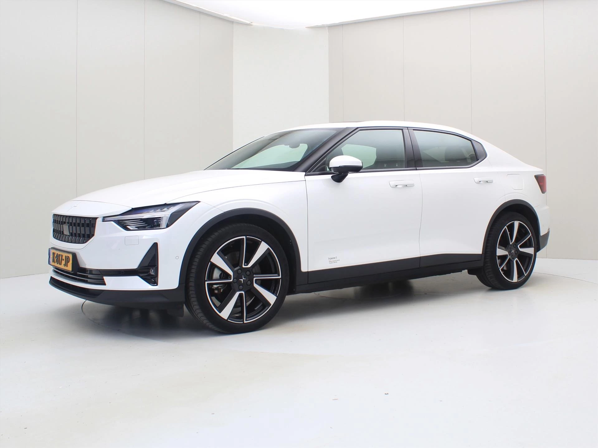 Hoofdafbeelding Polestar 2
