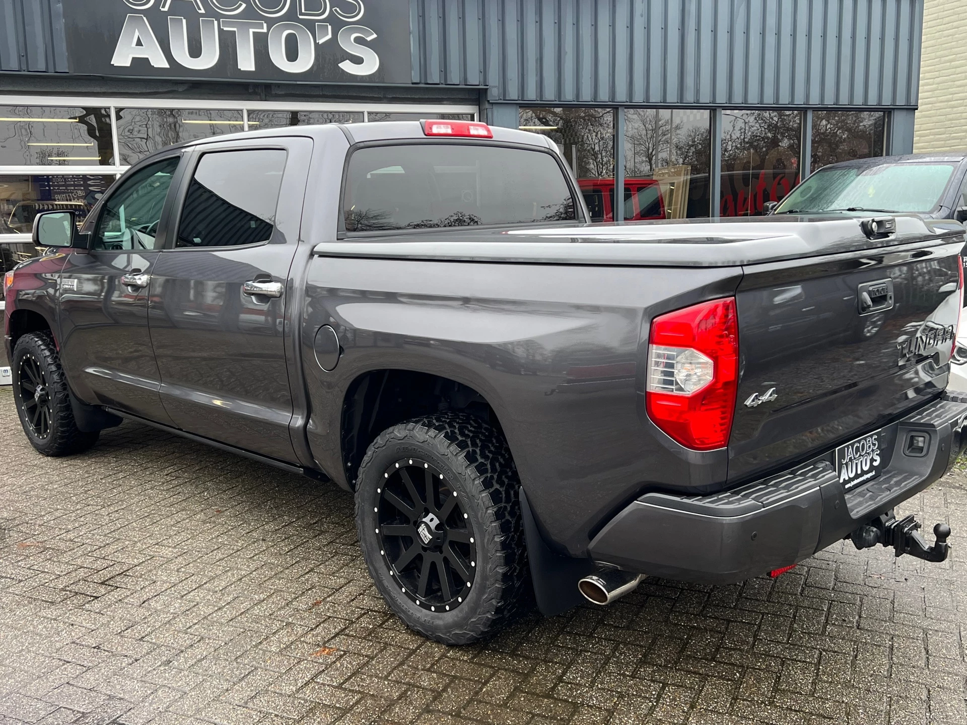 Hoofdafbeelding Toyota Tundra