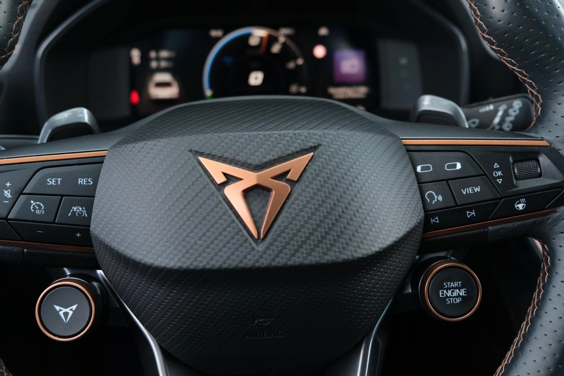 Hoofdafbeelding CUPRA Formentor