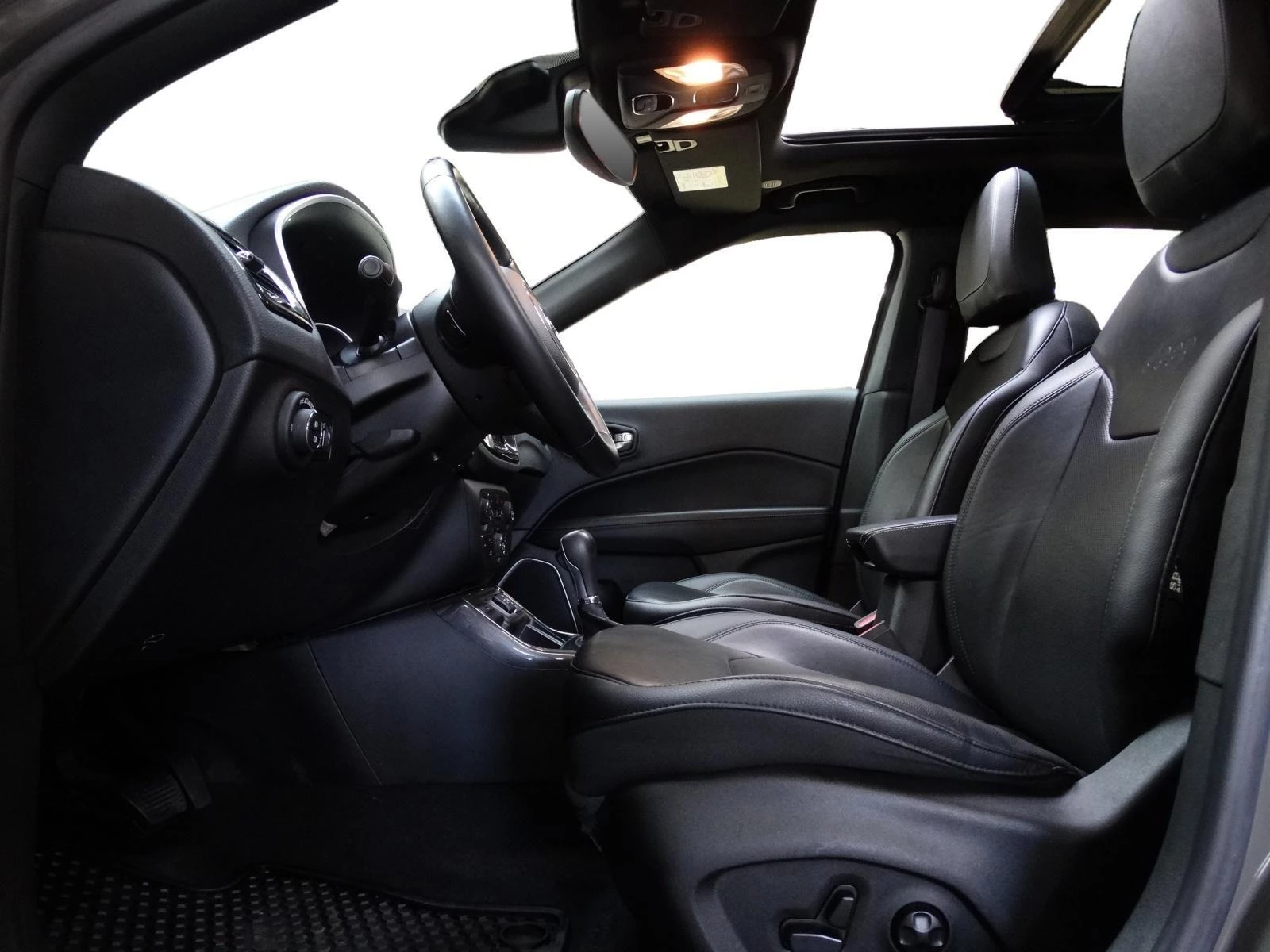 Hoofdafbeelding Jeep Compass