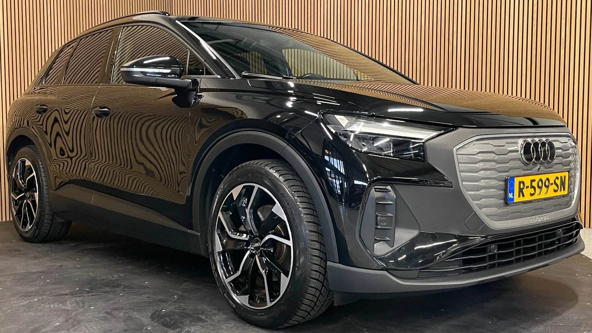 Hoofdafbeelding Audi Q4 e-tron