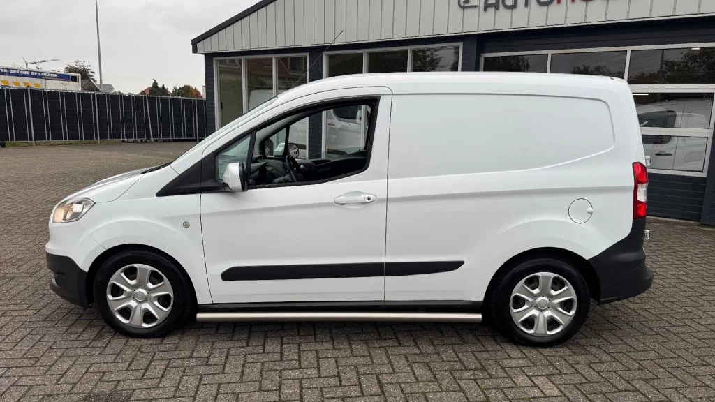 Hoofdafbeelding Ford Transit Courier
