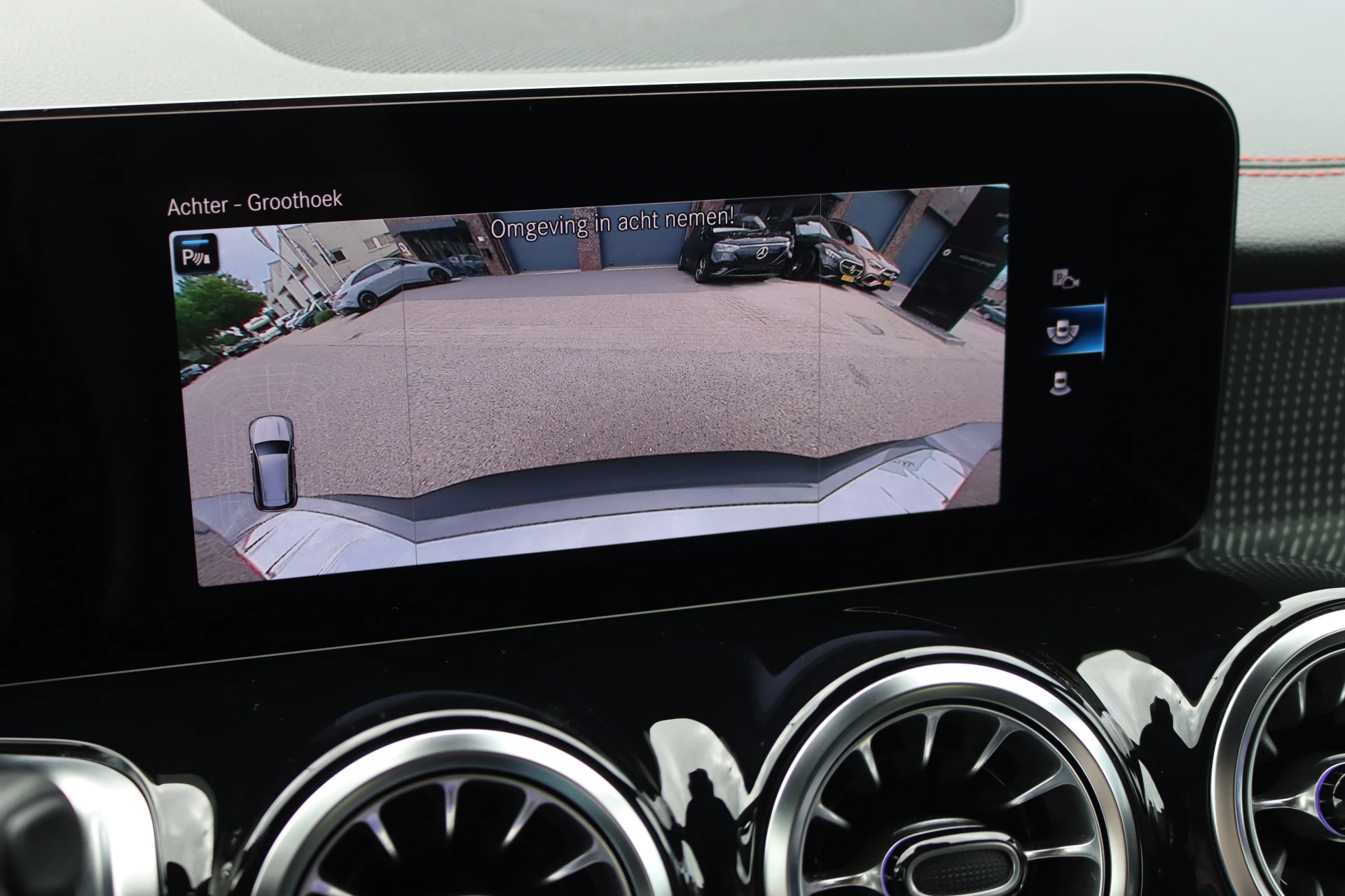 Hoofdafbeelding Mercedes-Benz EQB