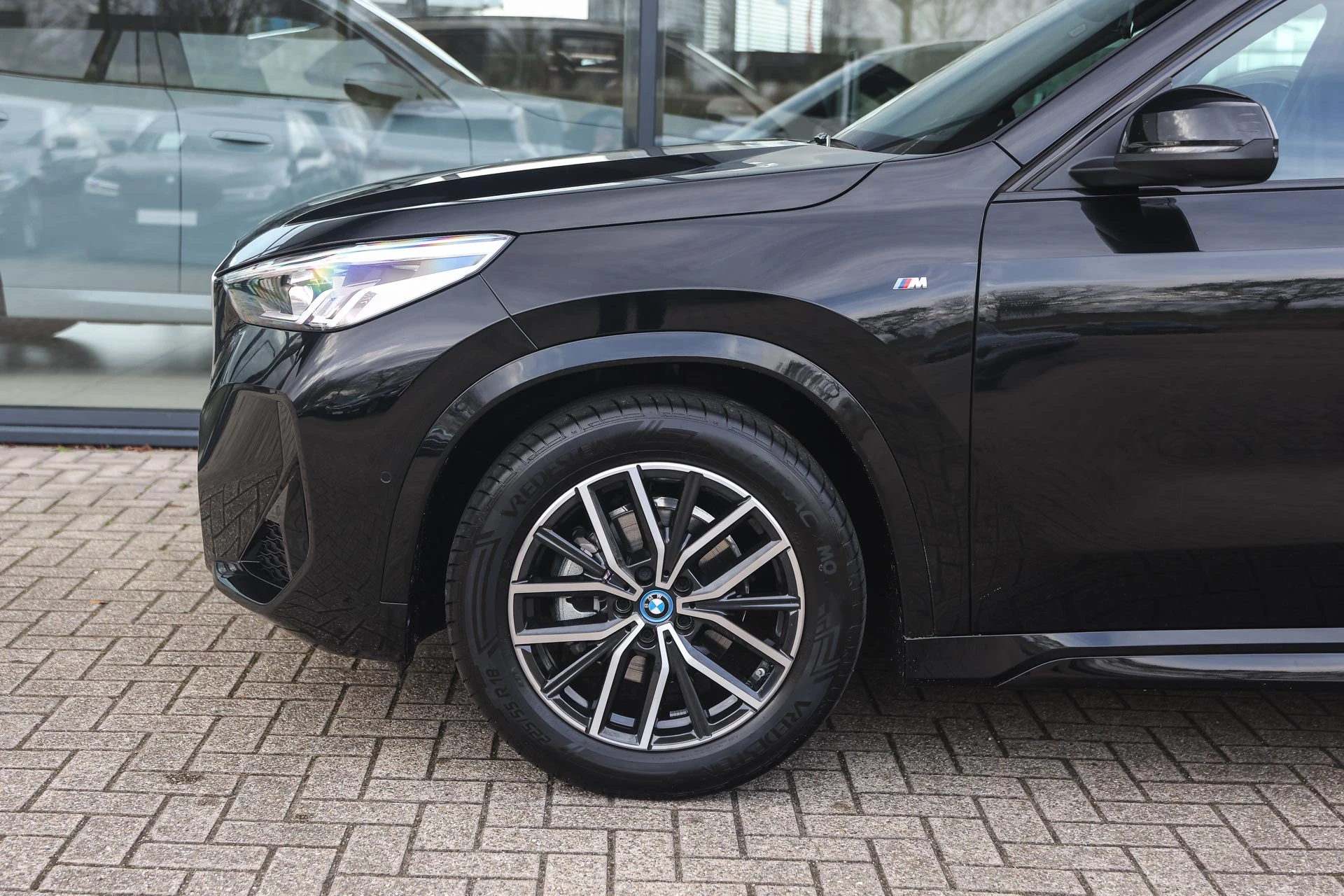 Hoofdafbeelding BMW iX1