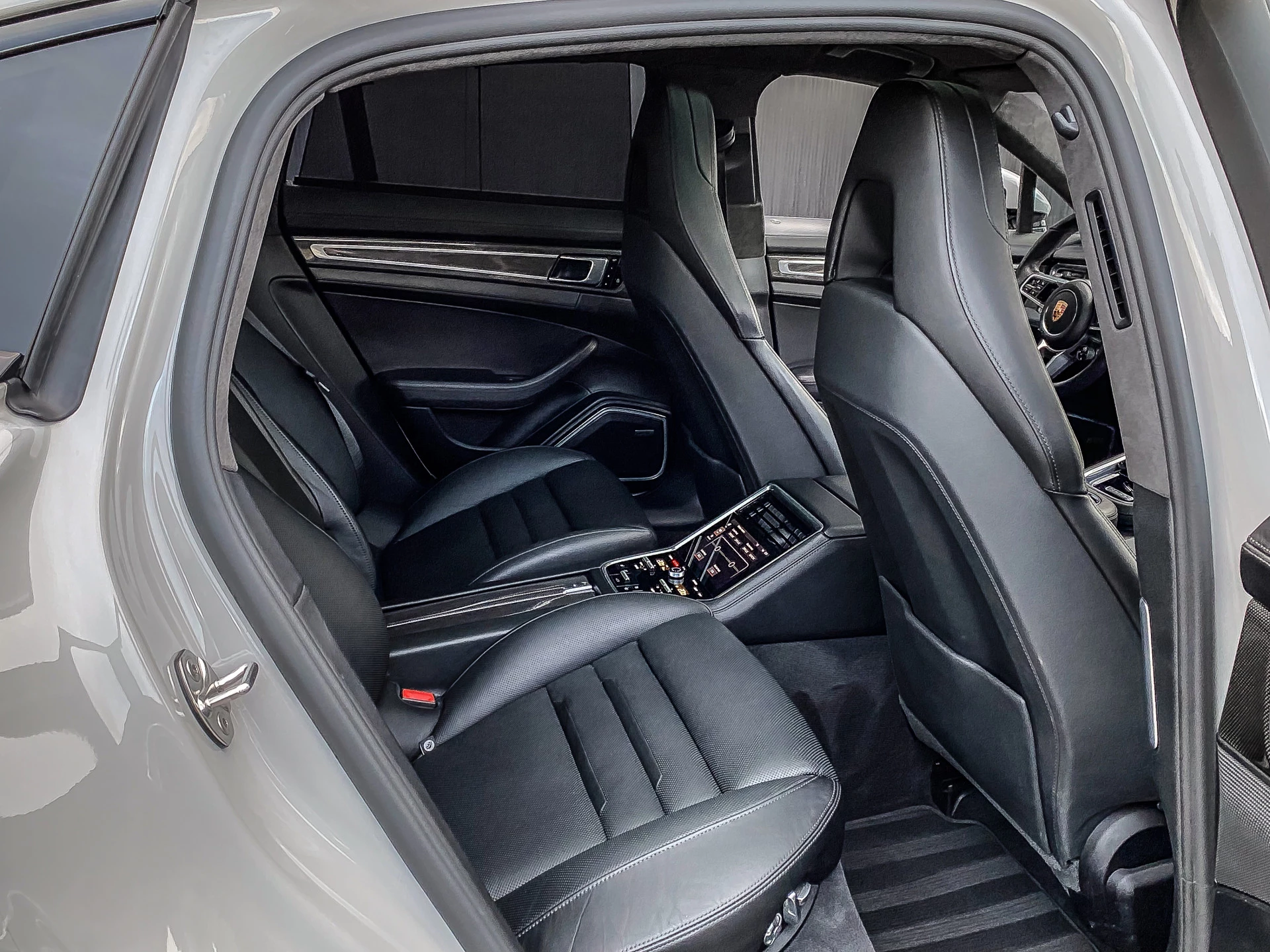 Hoofdafbeelding Porsche Panamera