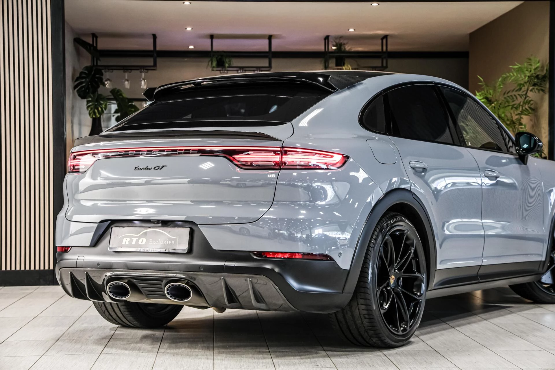 Hoofdafbeelding Porsche Cayenne