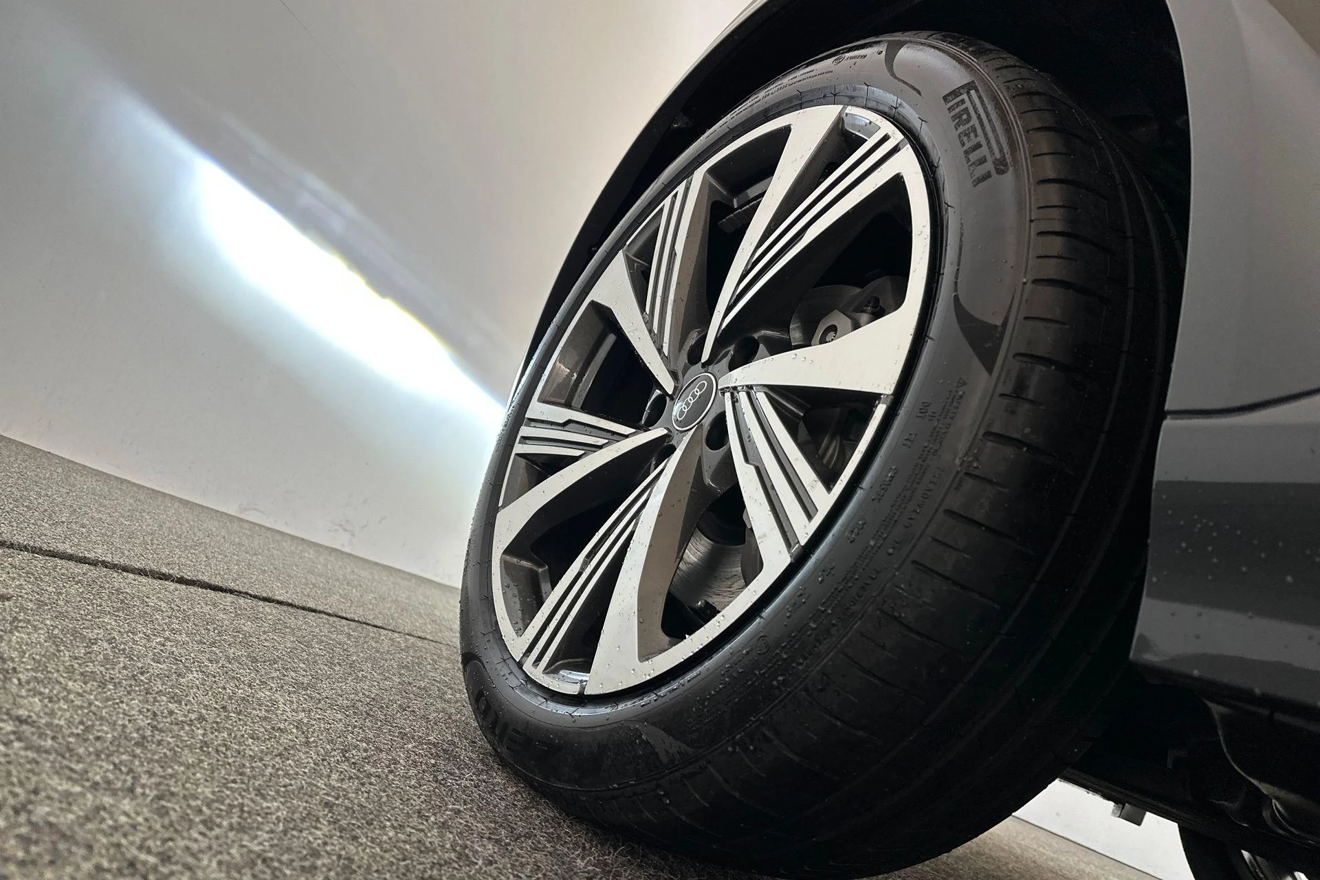 Hoofdafbeelding Audi Q6 e-tron