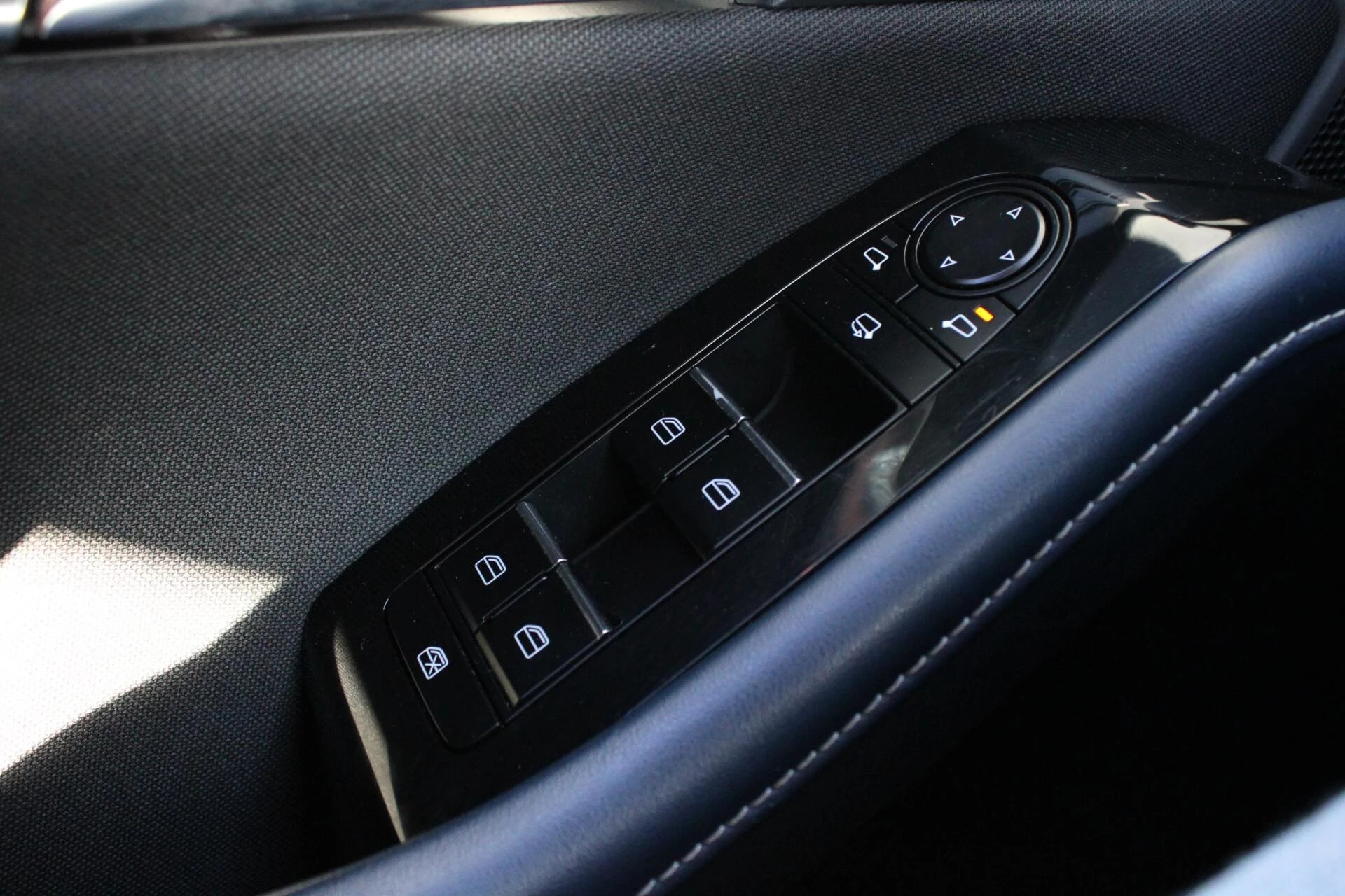 Hoofdafbeelding Mazda CX-30