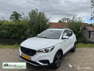 Hoofdafbeelding MG ZS EV MG ZS EV Luxury 45 kWh | Pano | Camera | Stoelv.