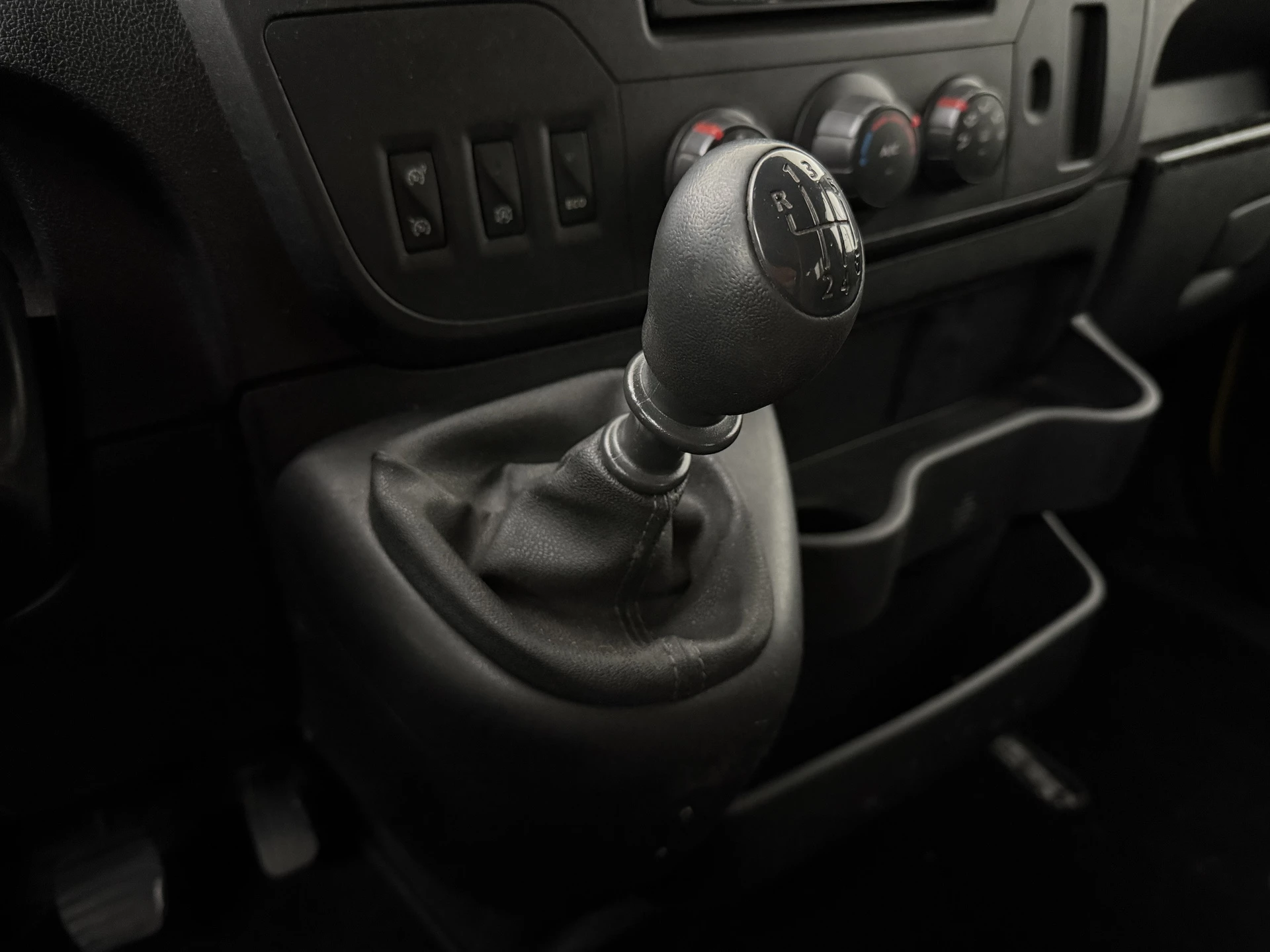 Hoofdafbeelding Nissan NV400