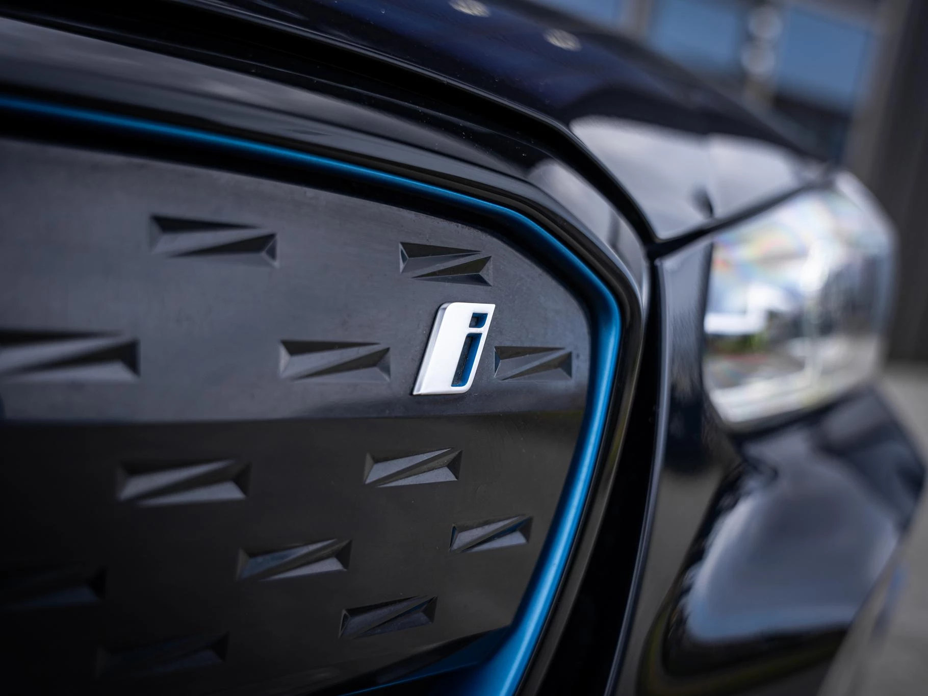 Hoofdafbeelding BMW iX3