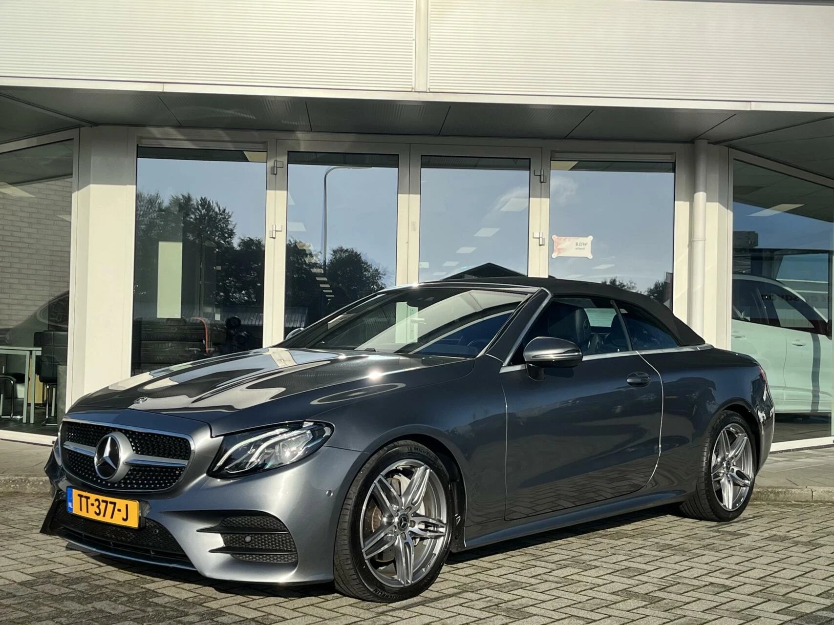 Hoofdafbeelding Mercedes-Benz E-Klasse