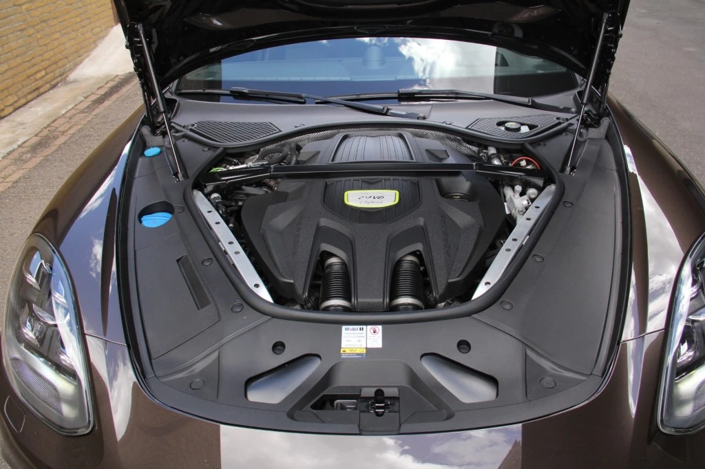 Hoofdafbeelding Porsche Panamera