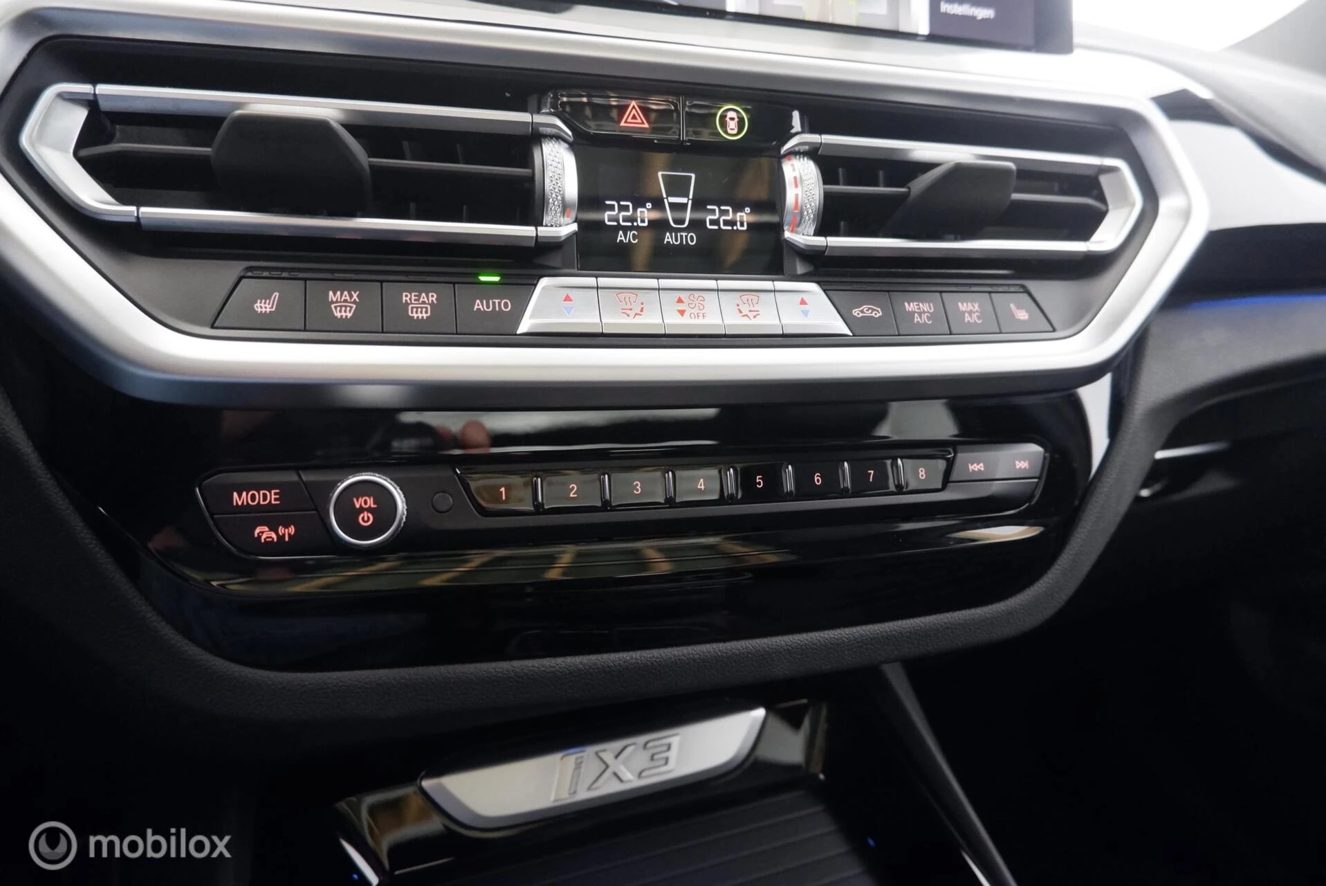 Hoofdafbeelding BMW iX3