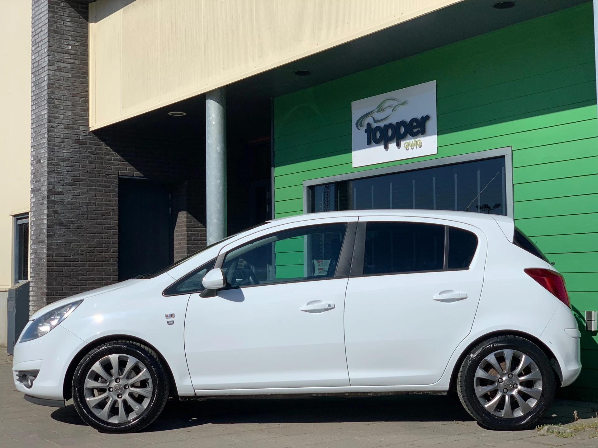 Hoofdafbeelding Opel Corsa