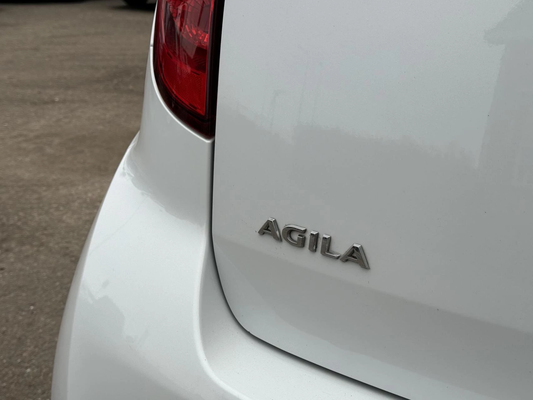 Hoofdafbeelding Opel Agila