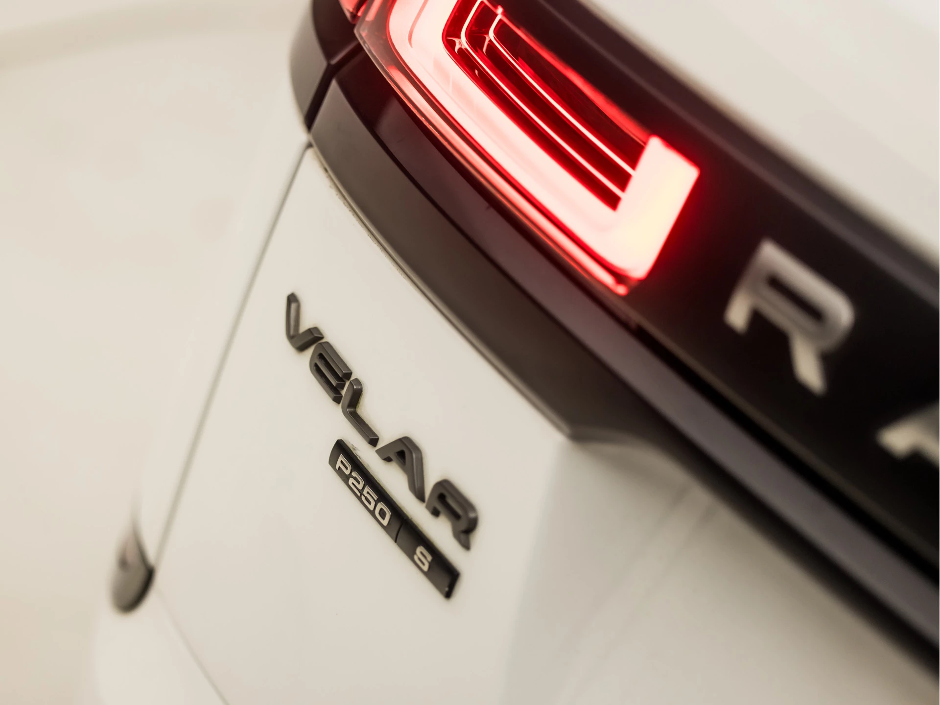 Hoofdafbeelding Land Rover Range Rover Velar