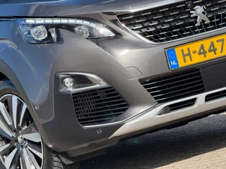 Peugeot 5008 1.2 PureTech 130pk 7pers GT-Line - Cumulus Grey - Panorama/schuifdak