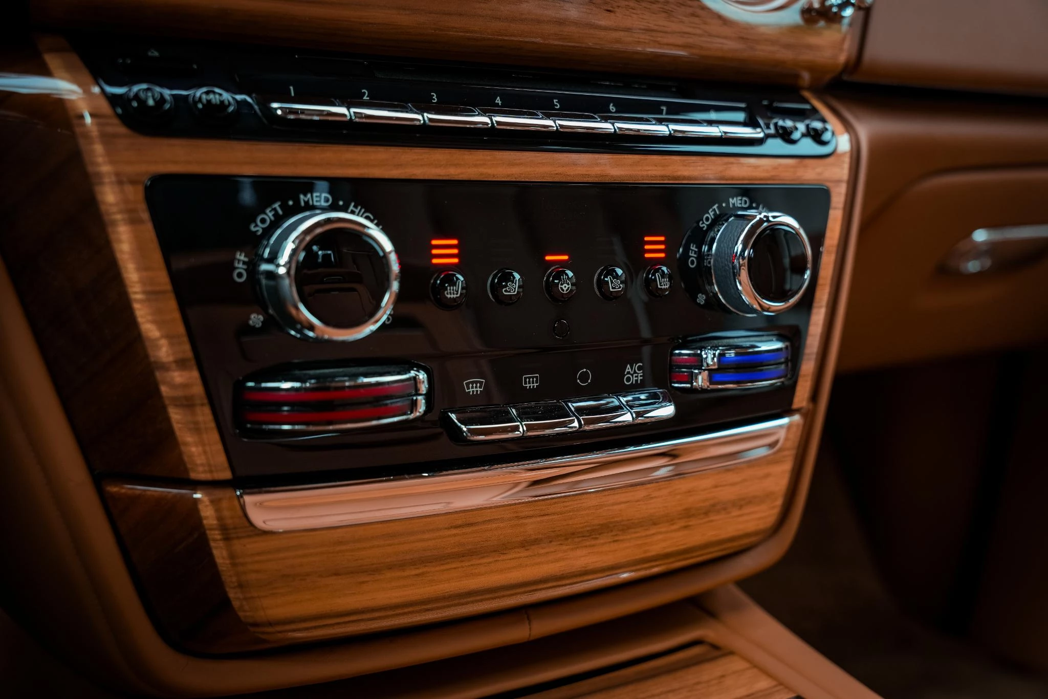 Hoofdafbeelding Rolls-Royce Phantom