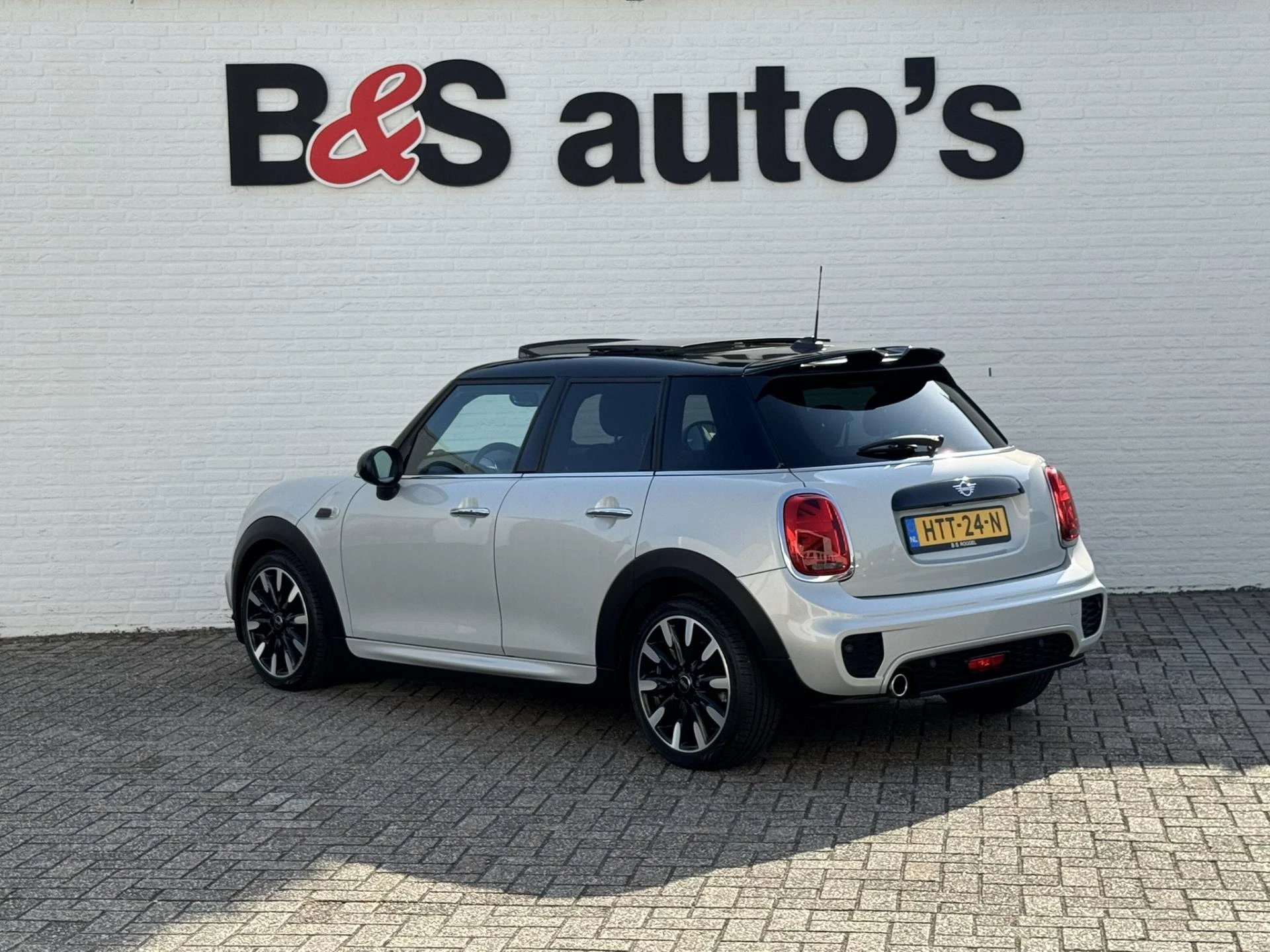 Hoofdafbeelding MINI Cooper