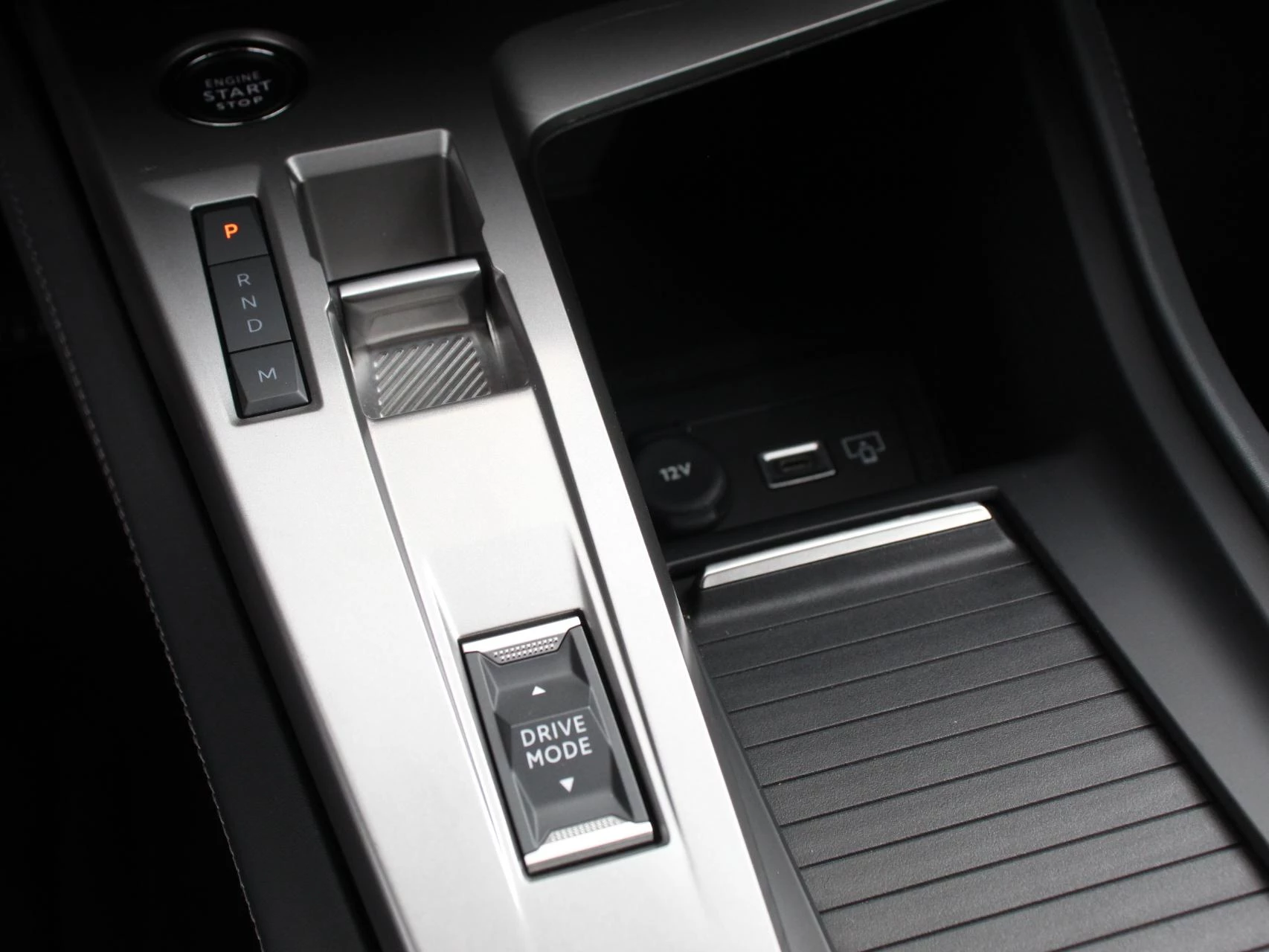 Hoofdafbeelding Peugeot 408