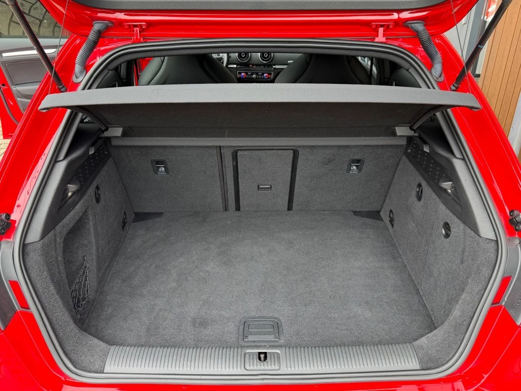 Hoofdafbeelding Audi S3